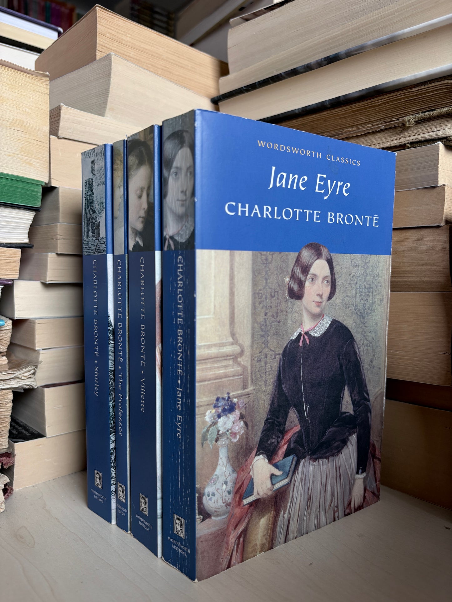 Charlotte Bronte knygų rinkinys