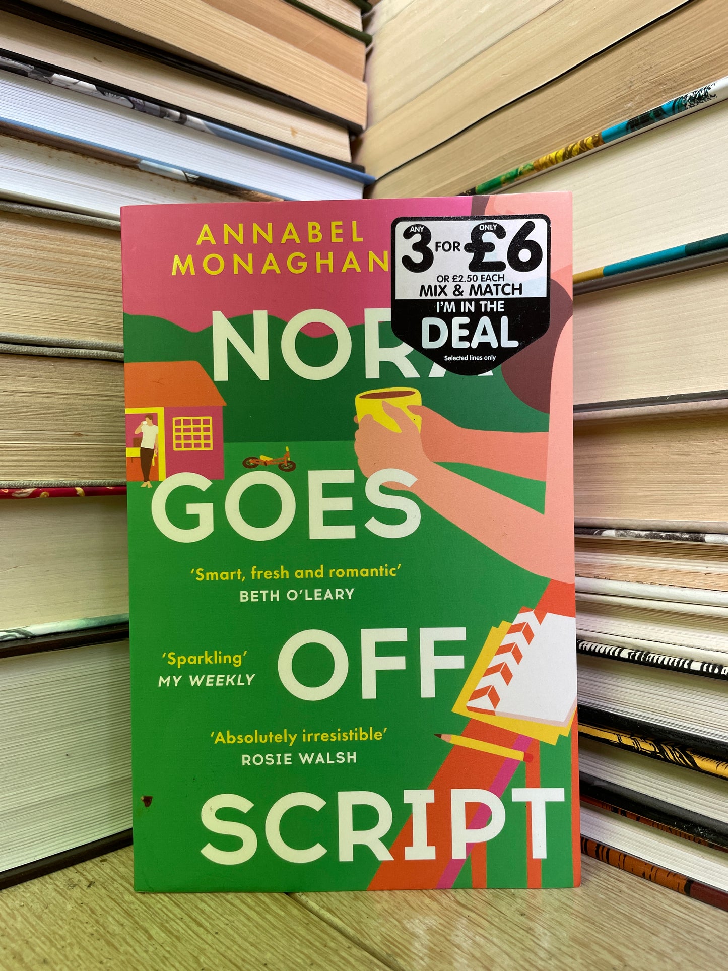 Annabel Monaghan - Nora Goes Off Script (NAUJA)