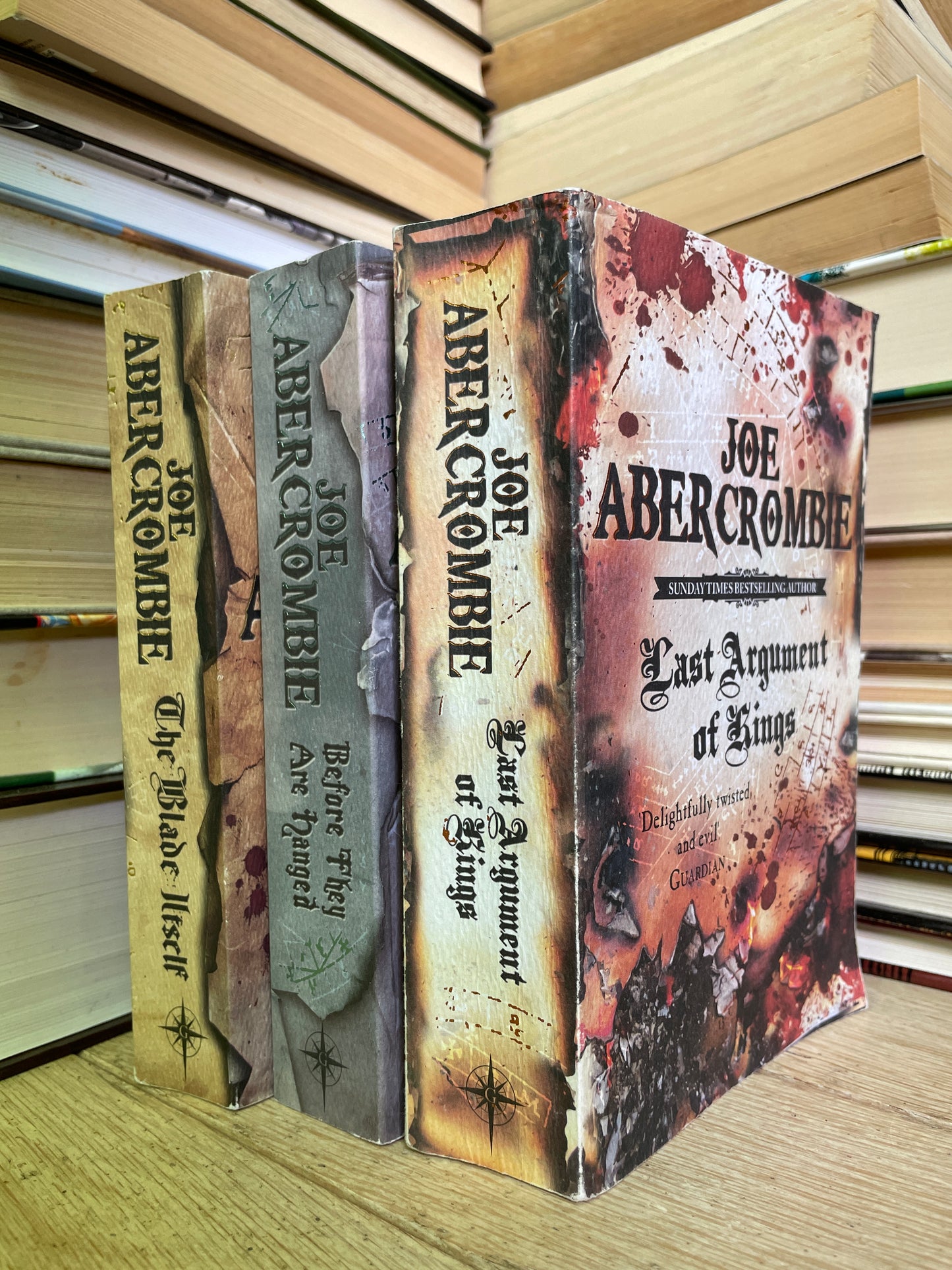 Joe Abercrombie - The First Law knygų rinkinys
