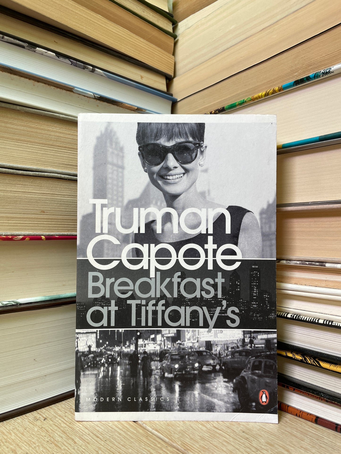 Truman Capote - Breakfast at Tiffany's