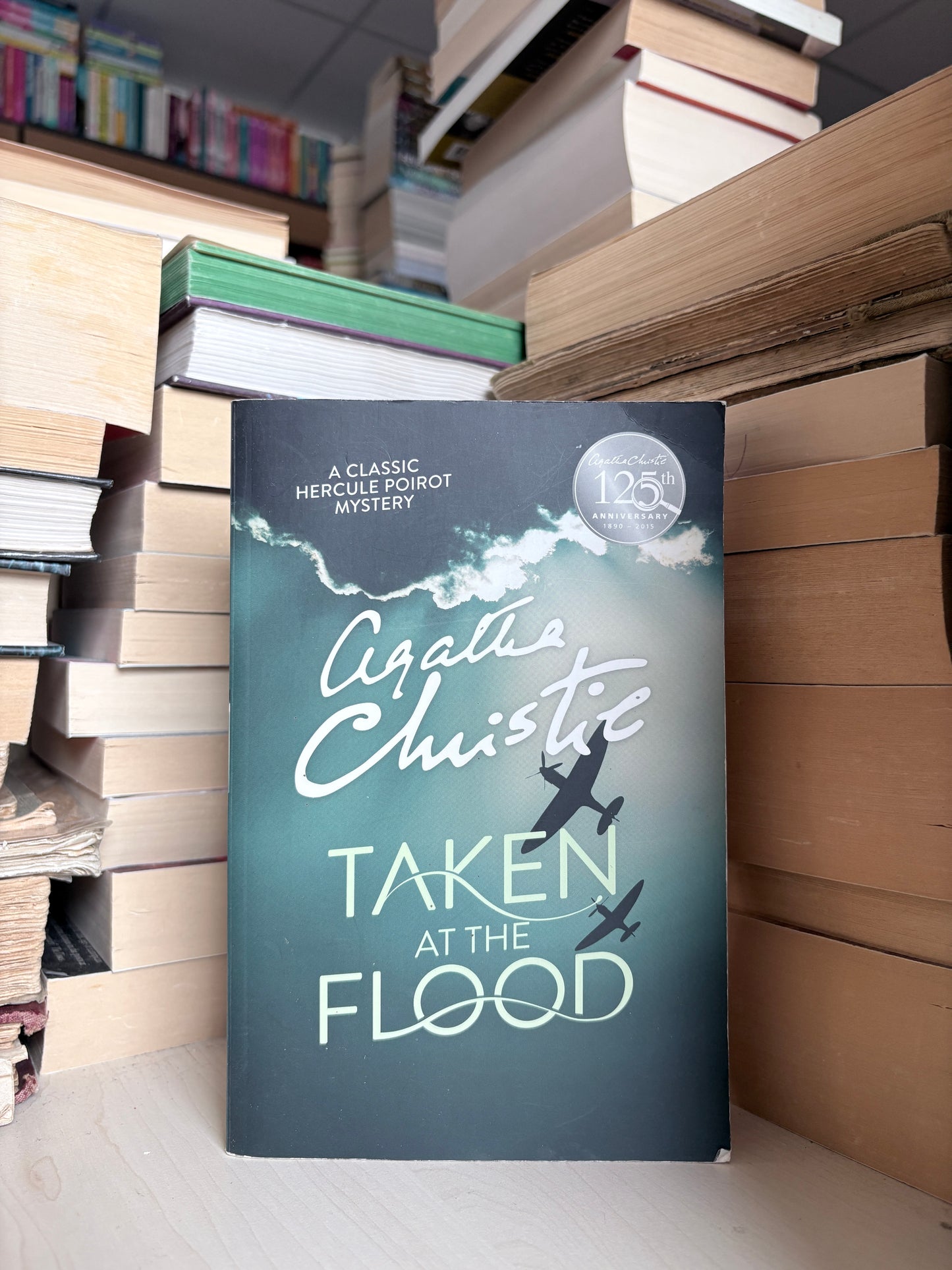 Agatha Christie - Taken at the Flood