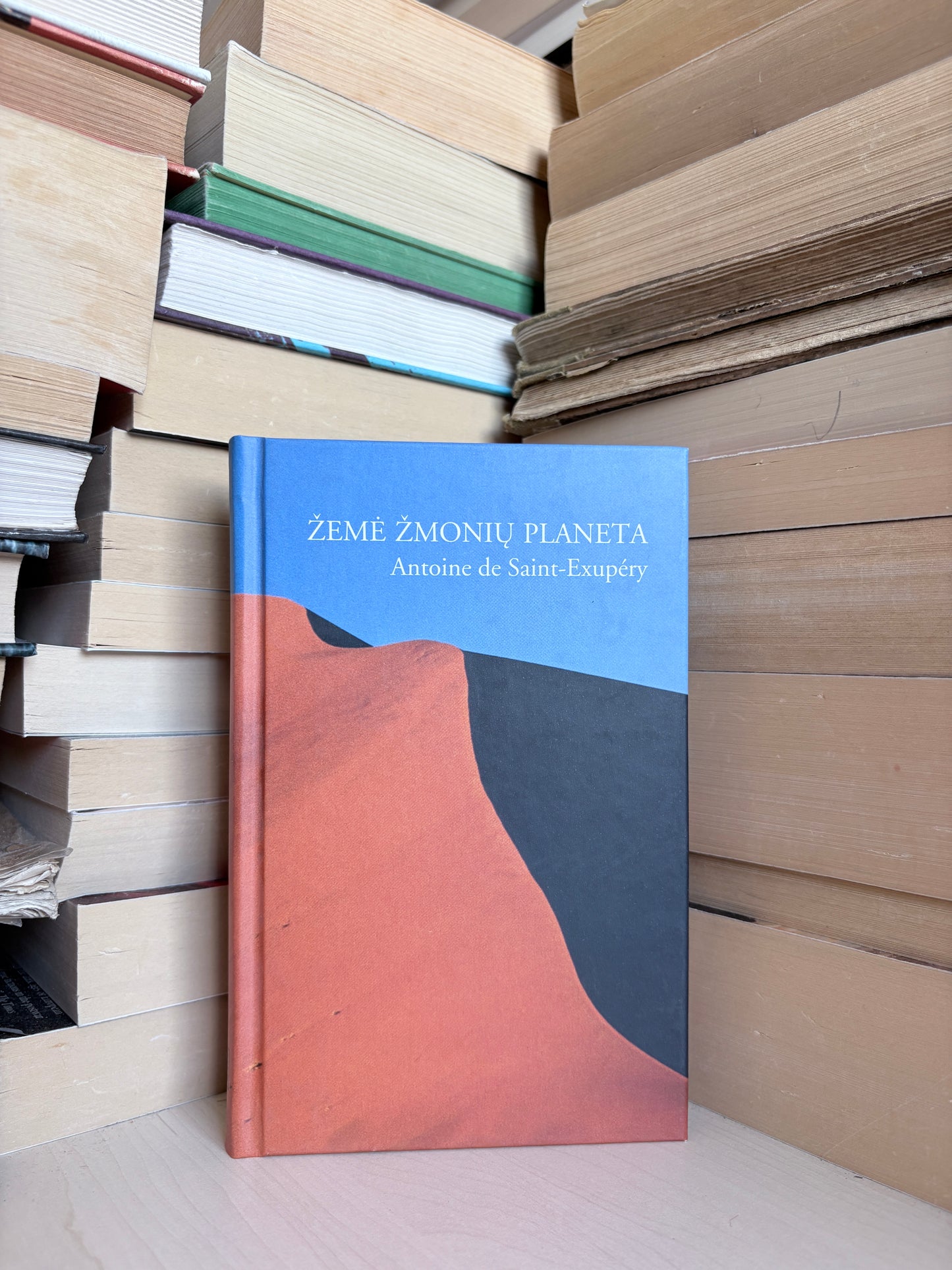 Antoine de Saint-Exupery - ,,Žemė žmonių planeta"