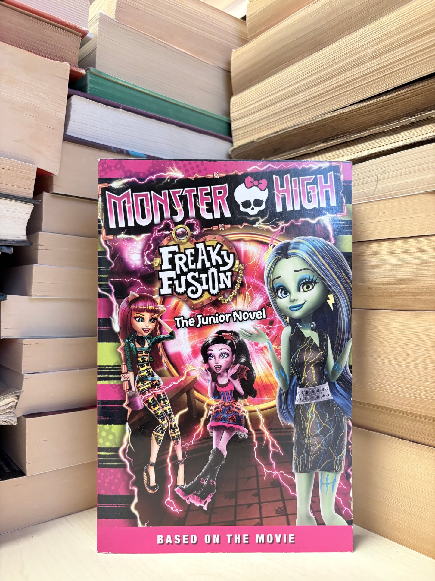 Perdita Finn - Monster High: Freaky Fusion