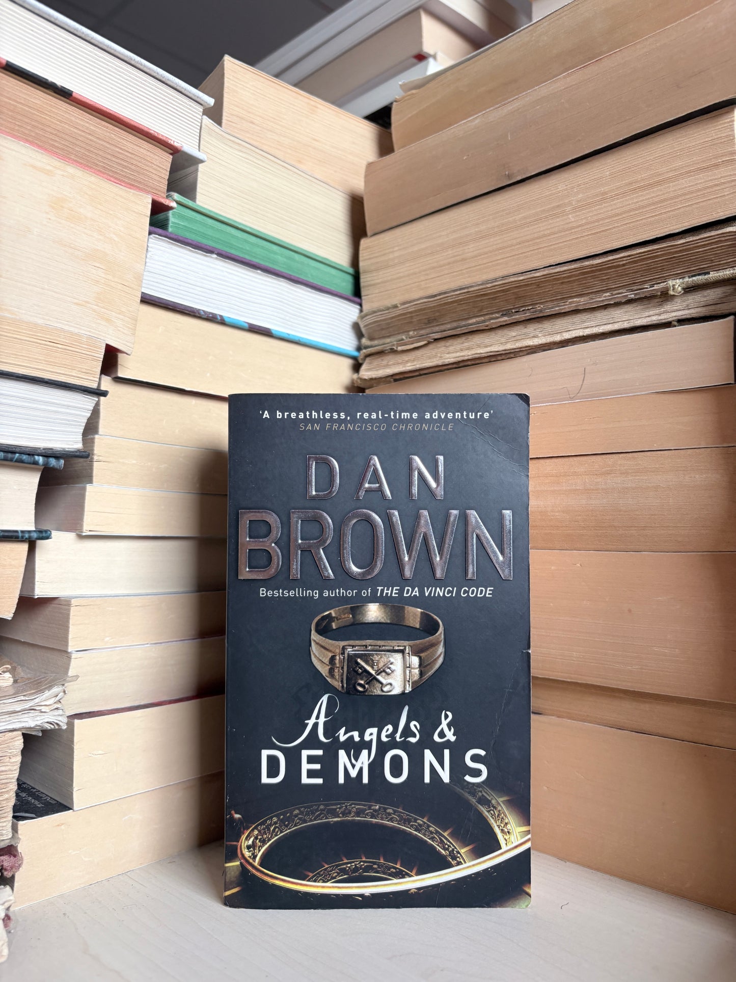 Dan Brown - Angels and Demons