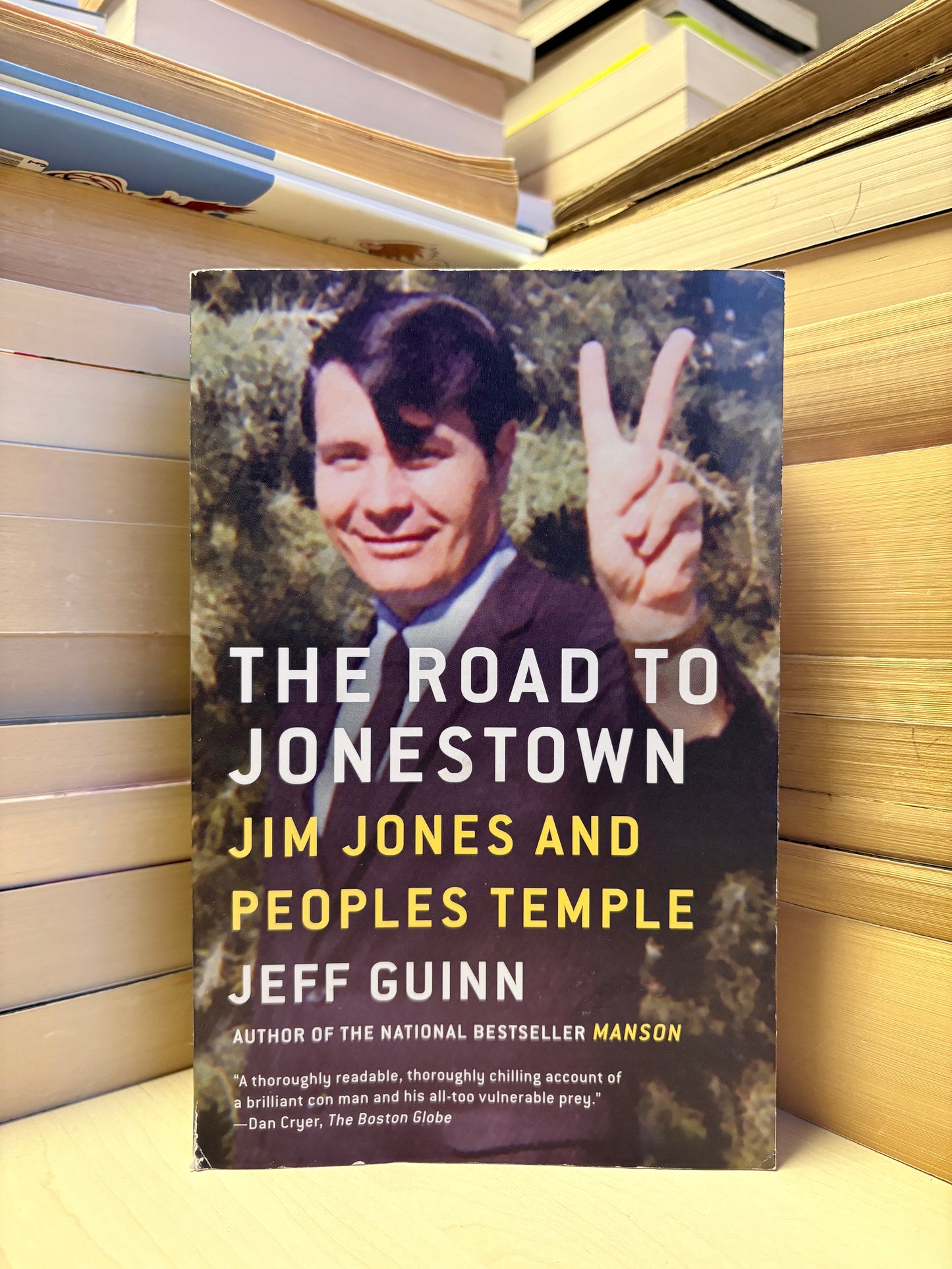 Jeff Guinn - The Road to Jonestown: Jim Jones and Peoples Temple