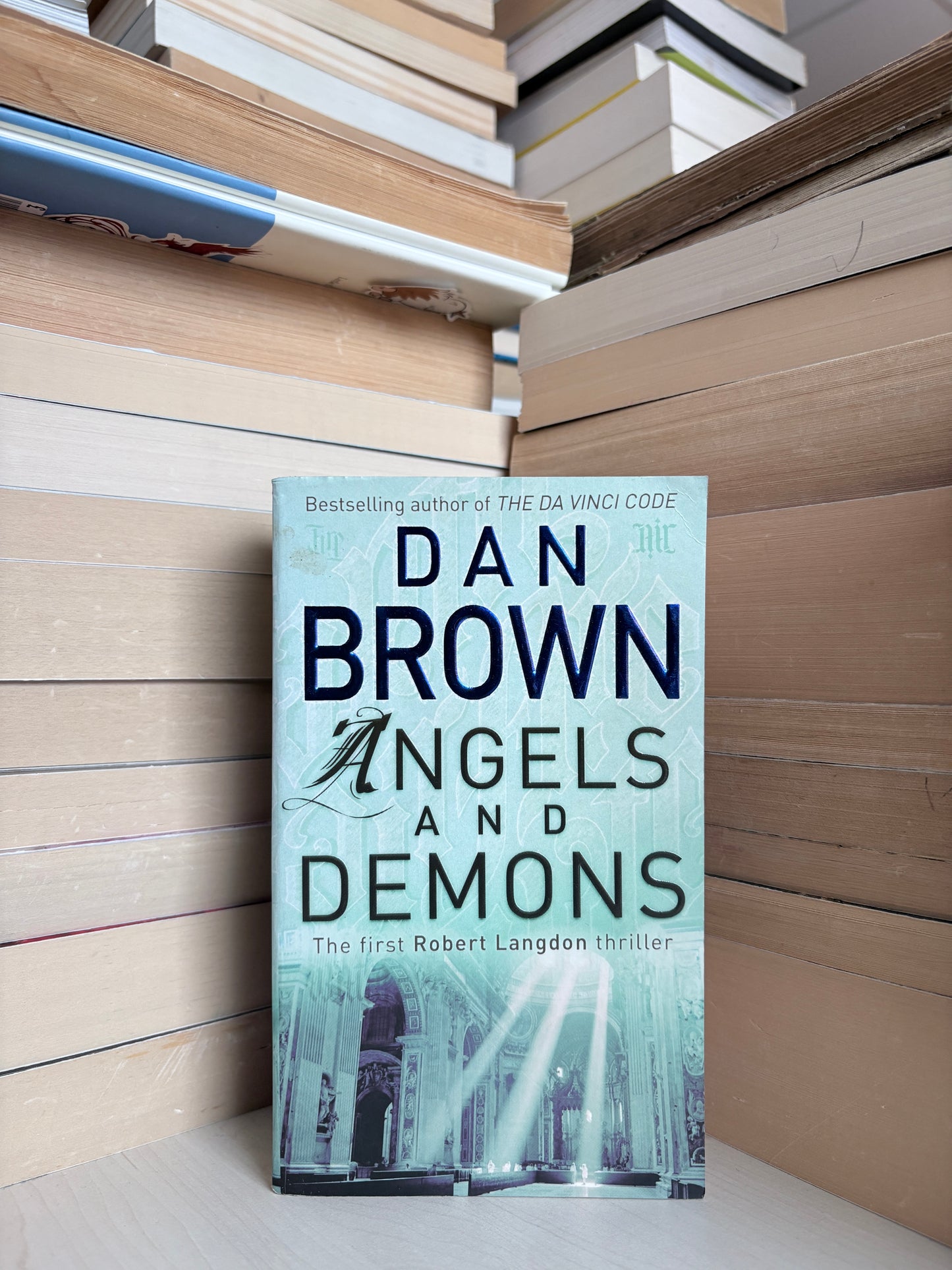 Dan Brown - Angels and Demons