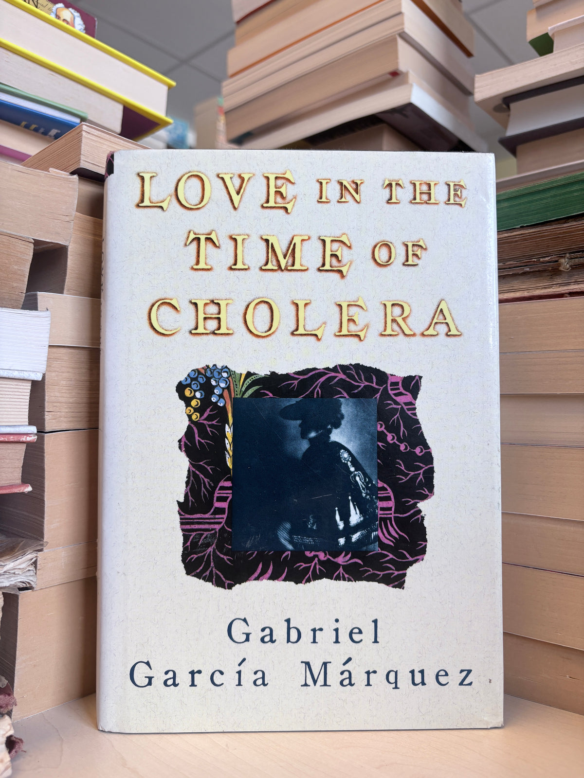 Gabriel Garcia Marquez - Love in the Time of Cholera