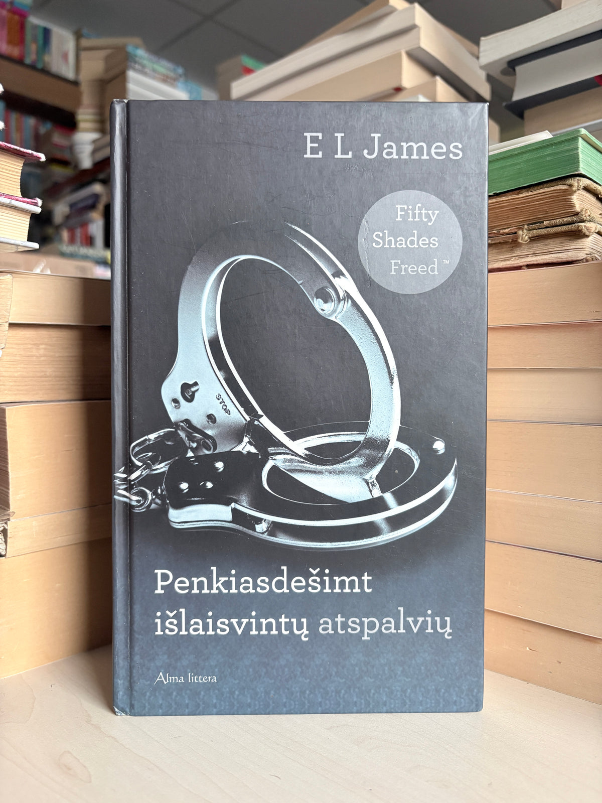 E. L. James - ,,Penkiasdešimt išlaisvintų atspalvių"