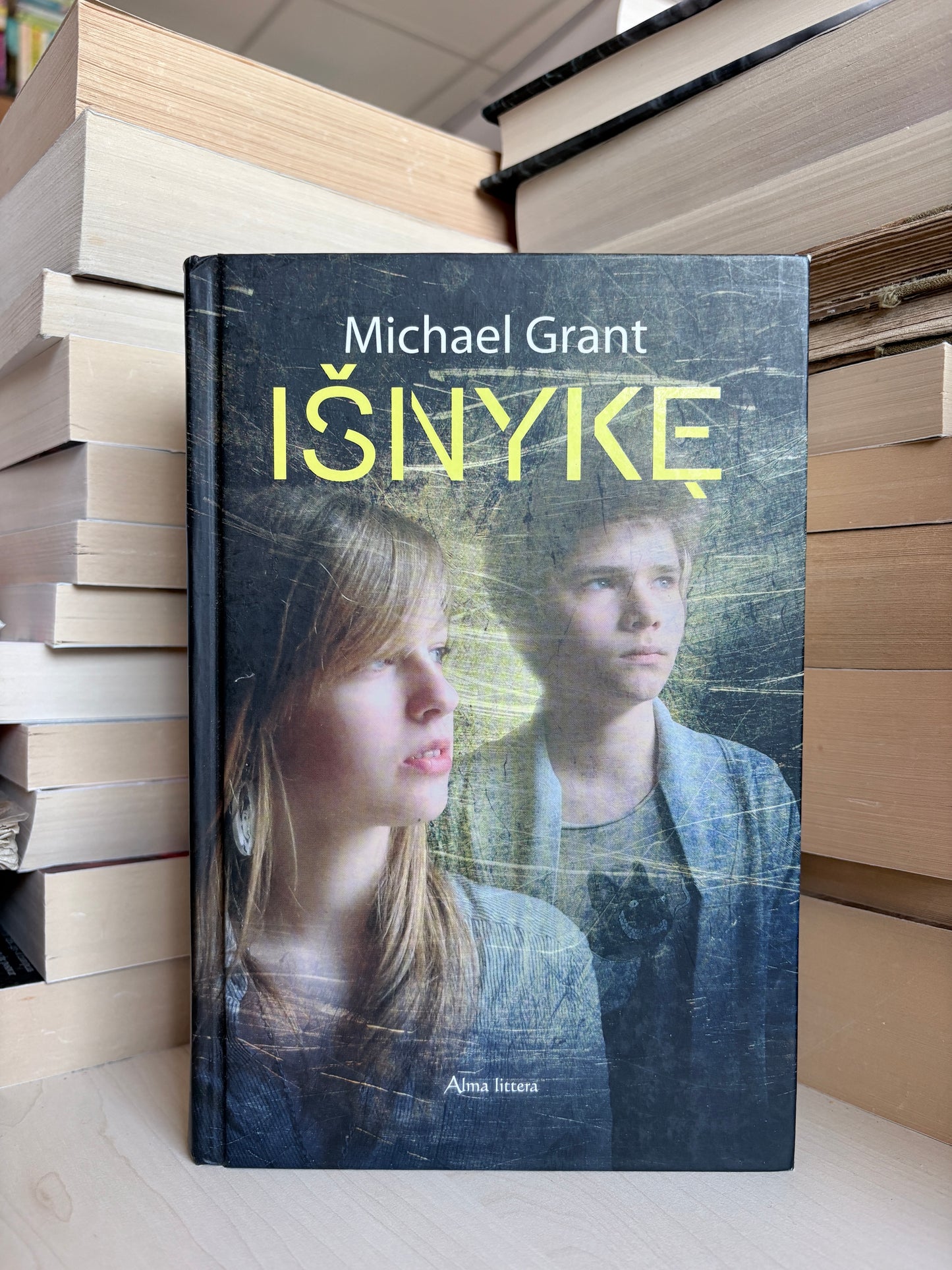 Michael Grant - ,,Išnykę"