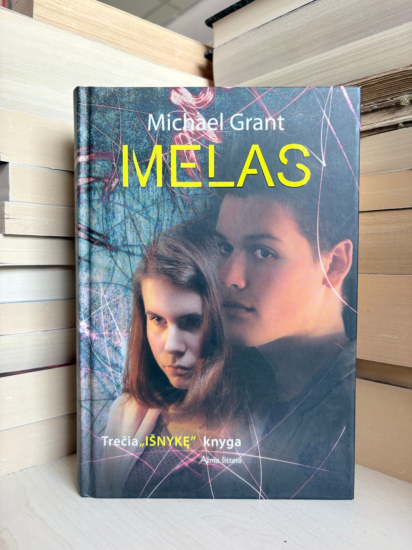 Michael Grant - ,,Melas"