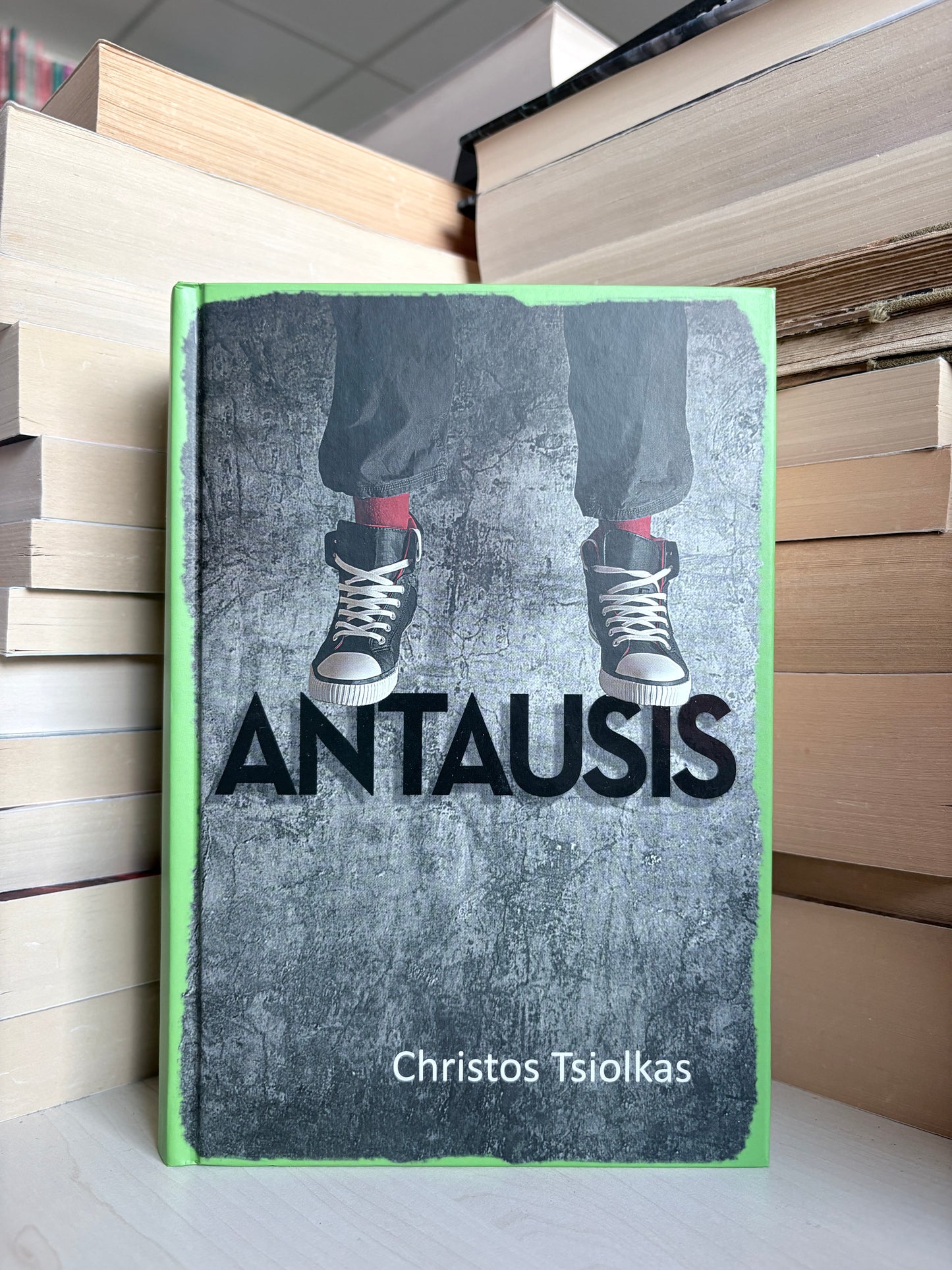 Christos Tsiolkas - ,,Antausis"
