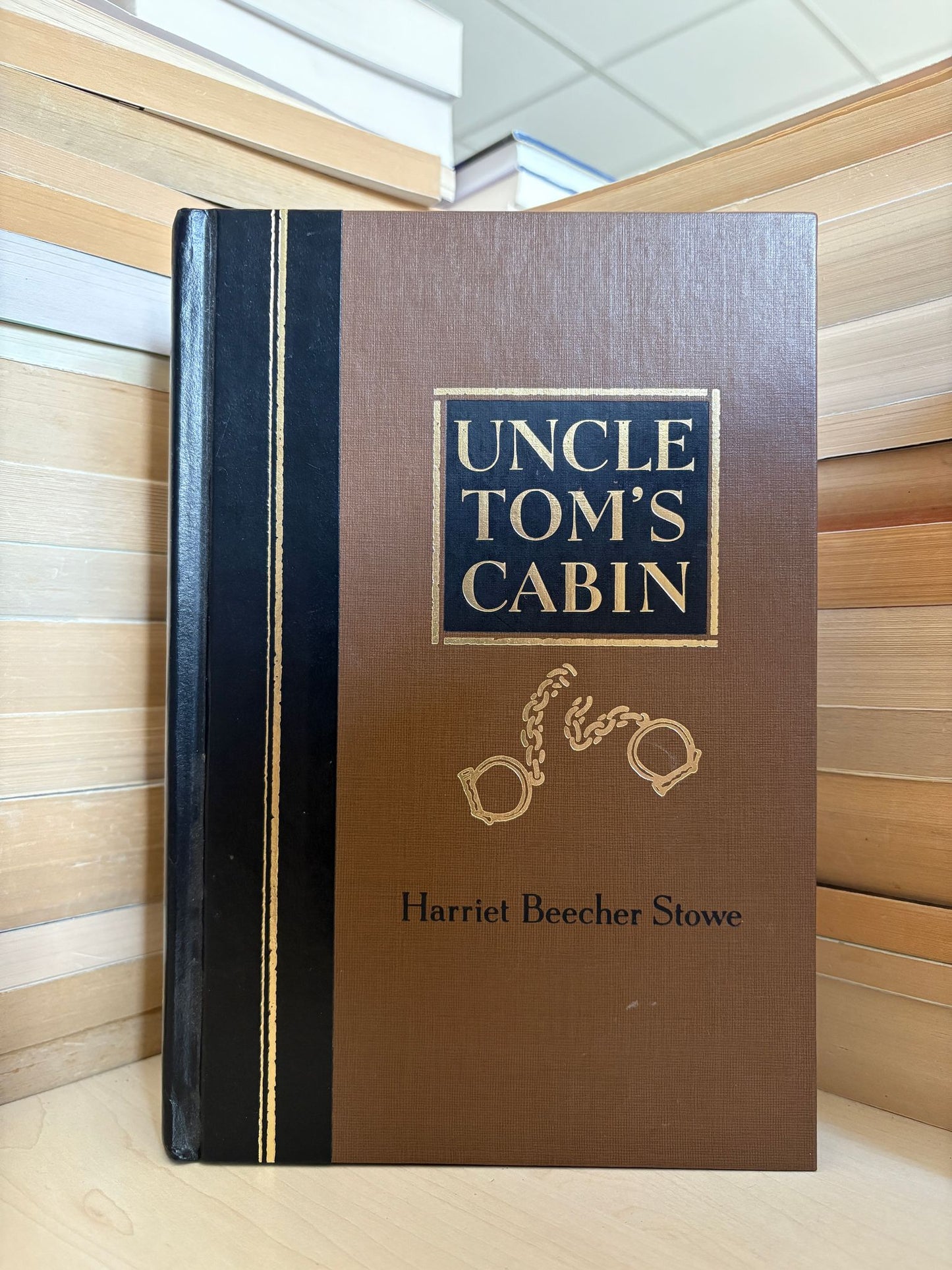 Harriet Beecher Stowe - Uncle Tom's Cabin