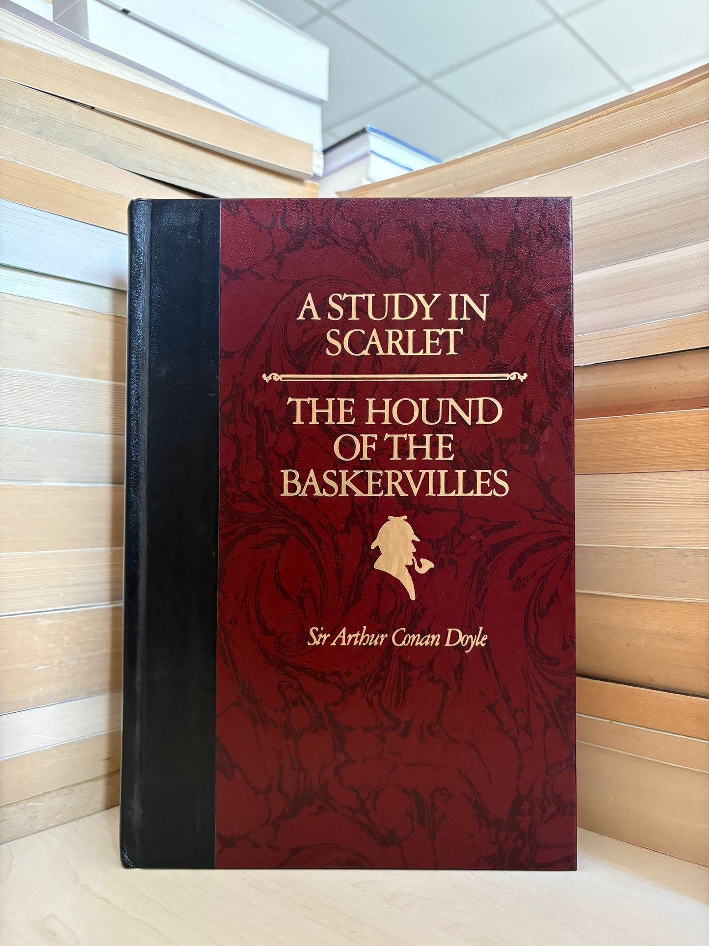 Arthur Conan Doyle - A Study in Scarlet. The Hound of the Baskerviles