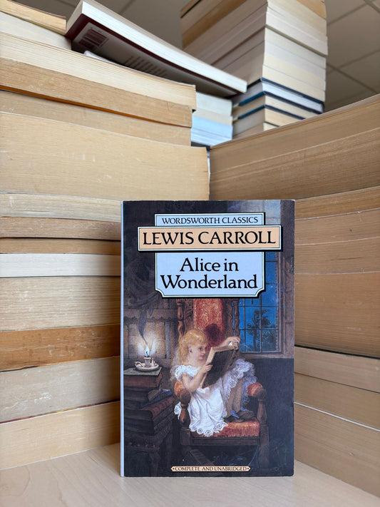 Lewis Carroll - Alice in Wonderland