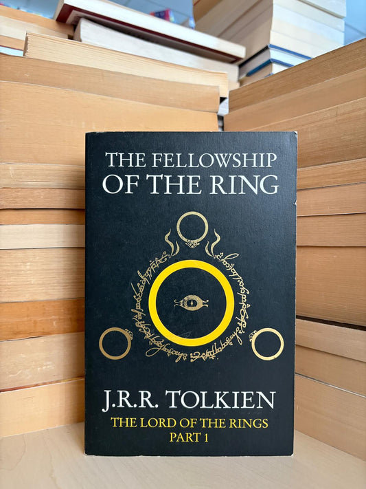 J. R. R. Tolkien - The Lord of the Rings: The Fellowship of the Ring