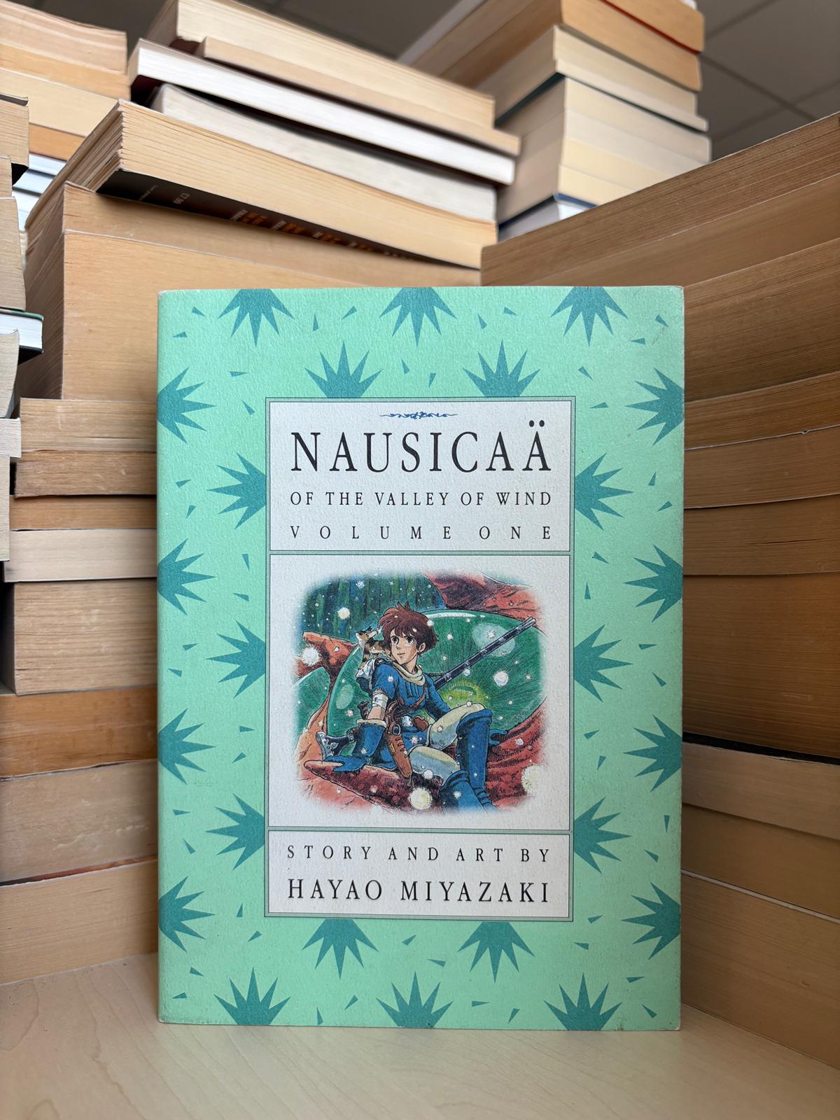 Hayao Miyazaki - Nausicaa of the Valley of Wind Volume One