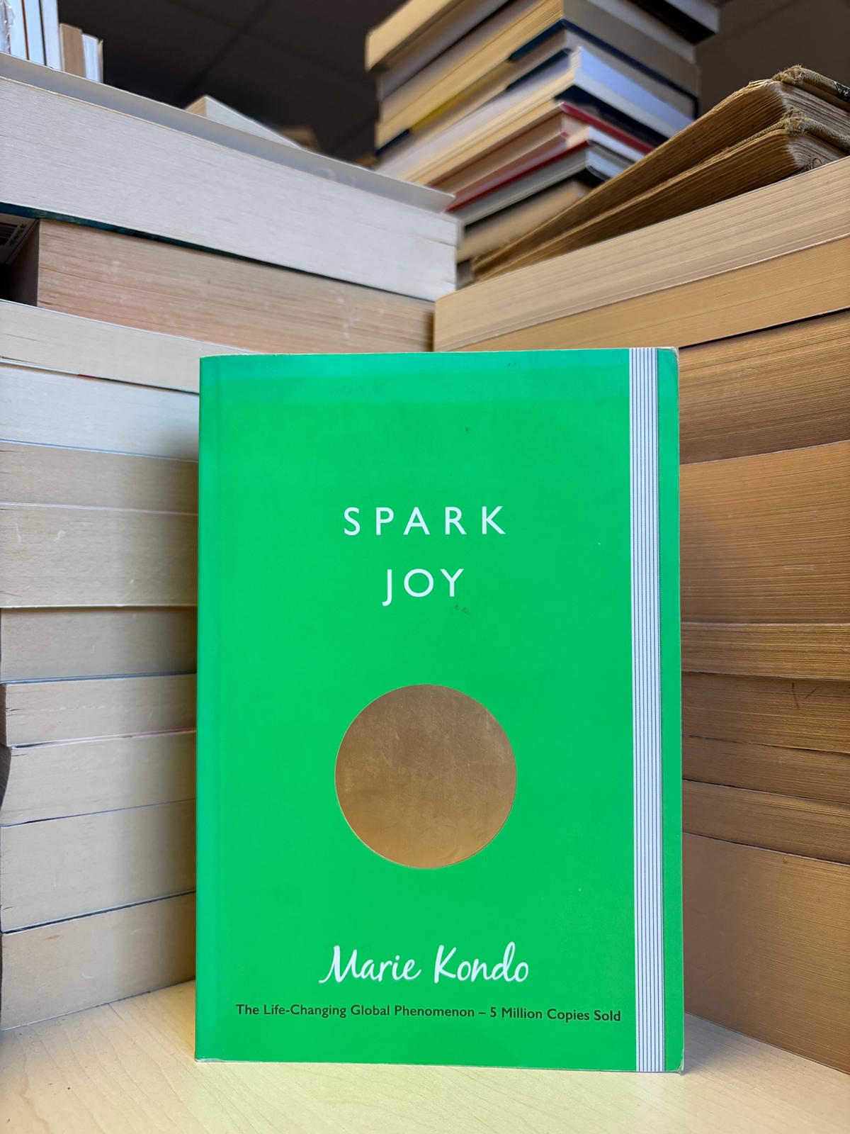 Marie Kondo - Spark Joy