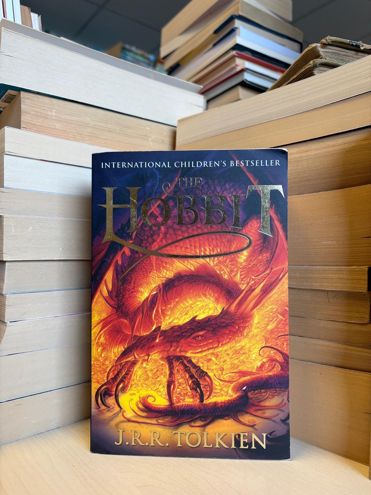 J. R. R. Tolkien - The Hobbit