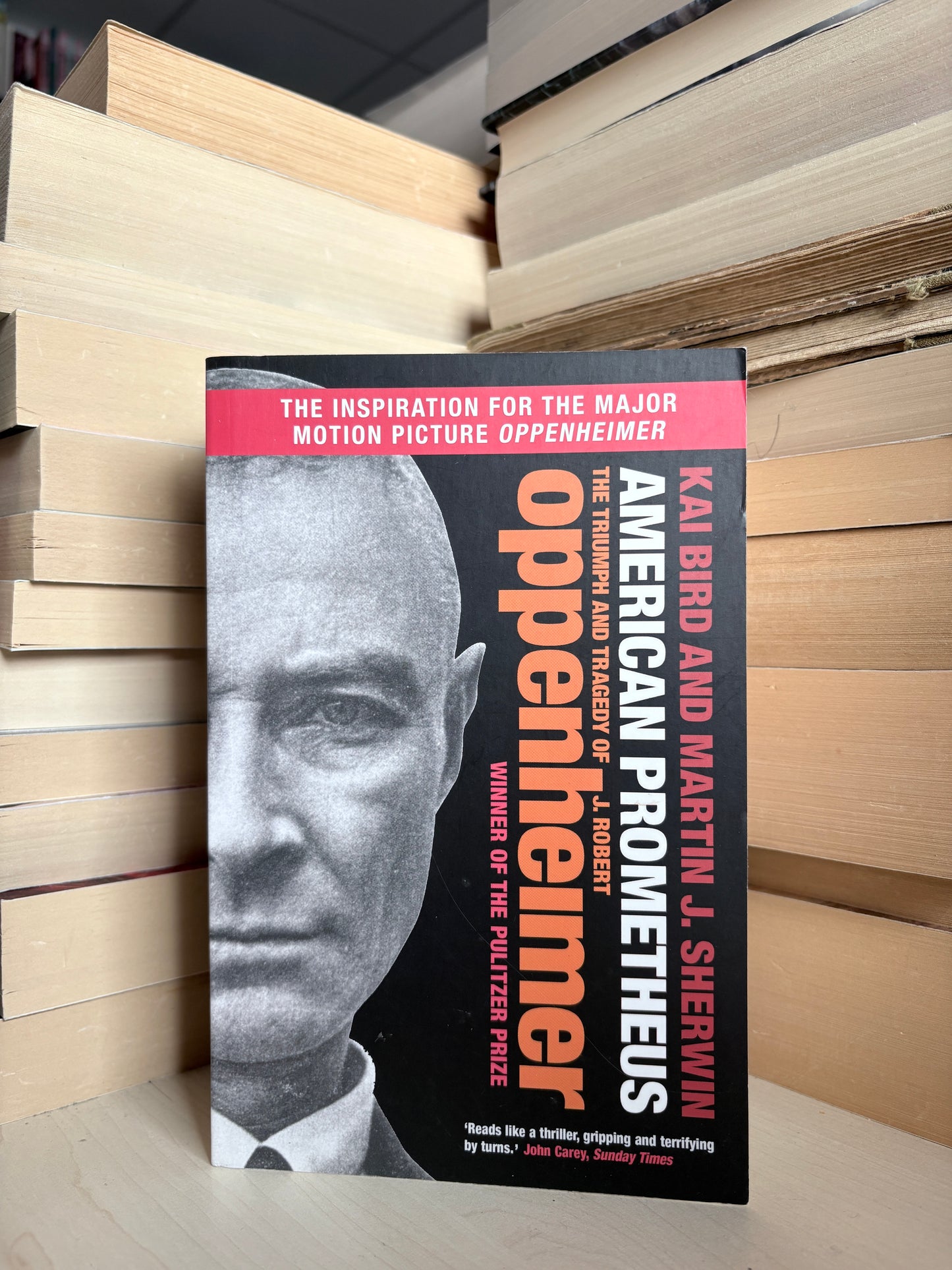 Kai Bird, Martin J. Sherwin - American Prometheus: The Triumph of J. Robert Oppenheimer