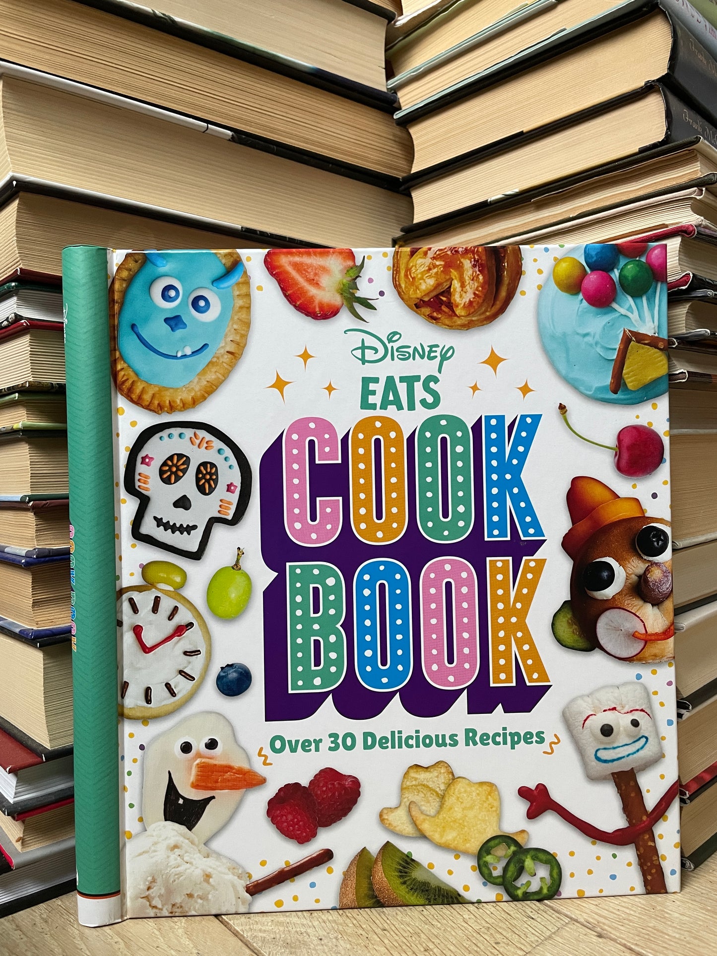 Disney - Cook Book (NAUJA)