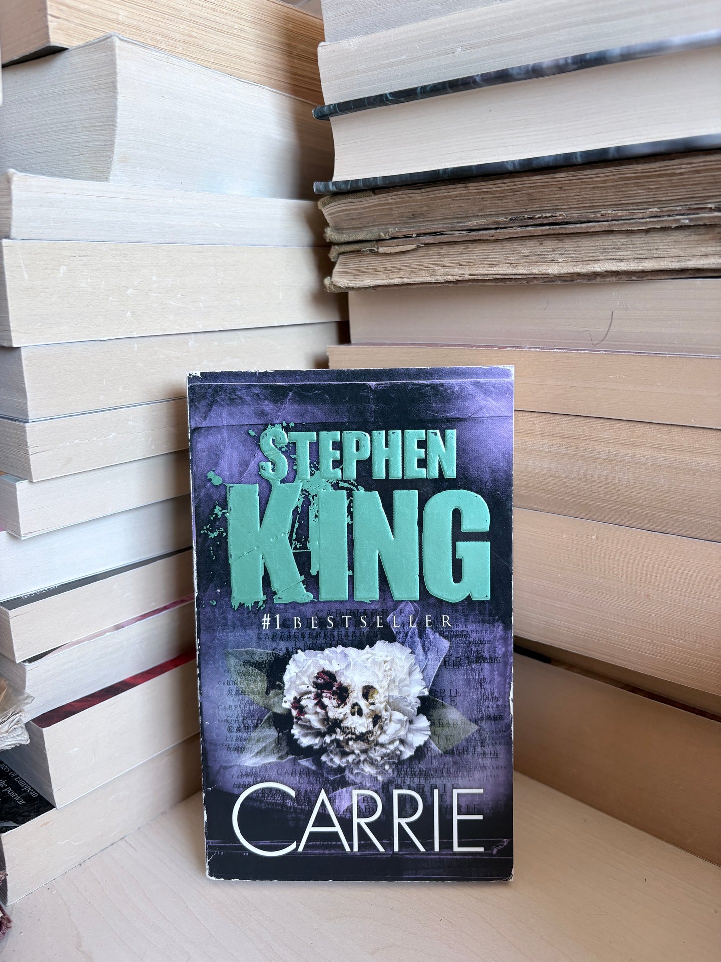 Stephen King - Carrie