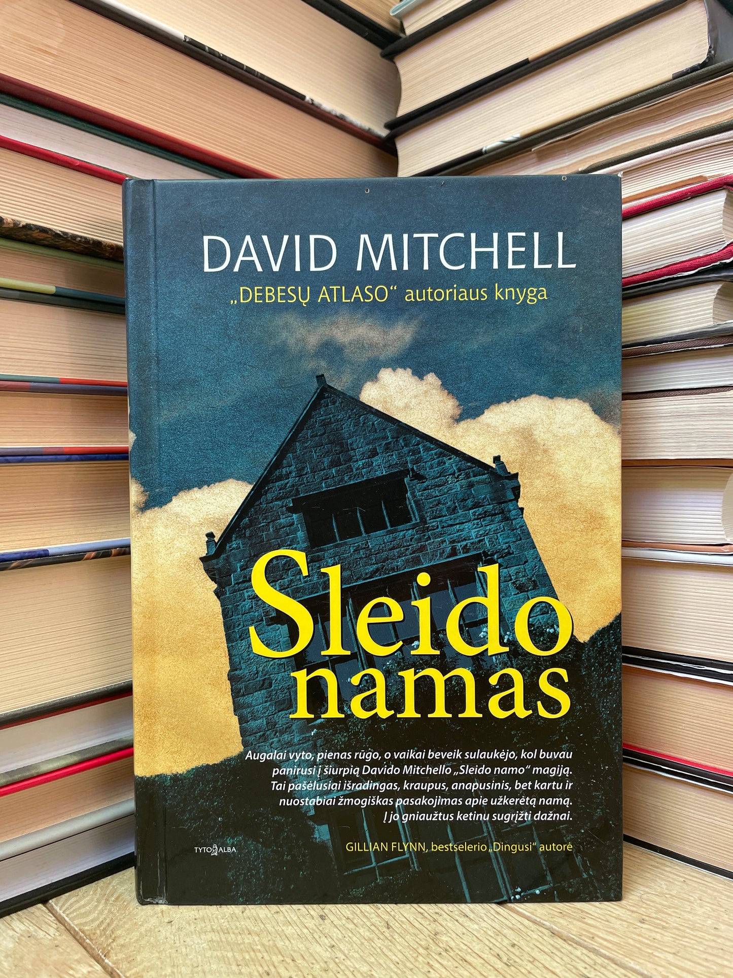 David Mitchell - ,,Sleido namas"