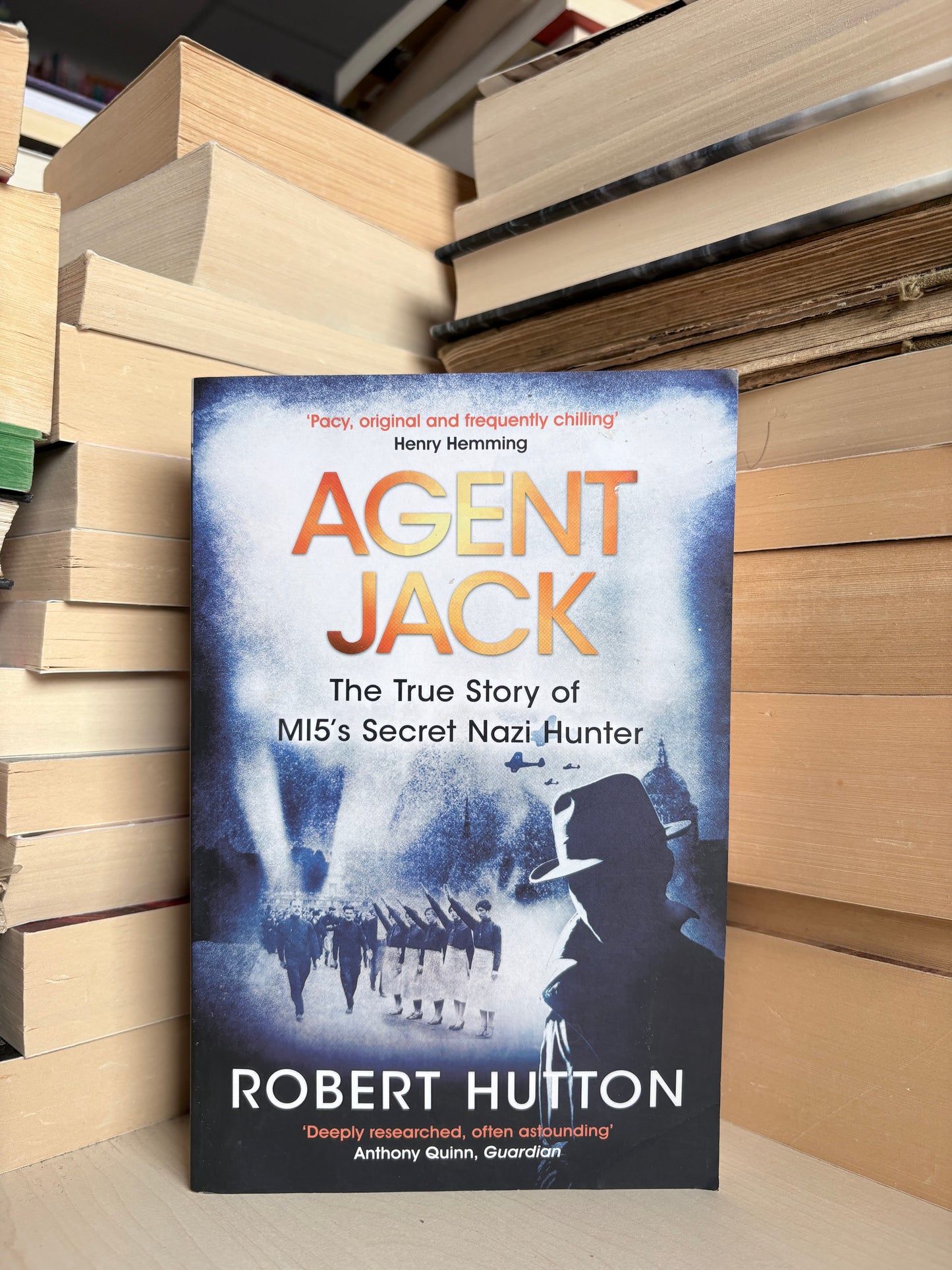 Robert Hutton - Agent Jack