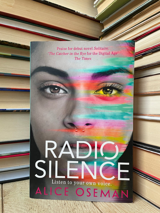 Alice Oseman - Radio Silence