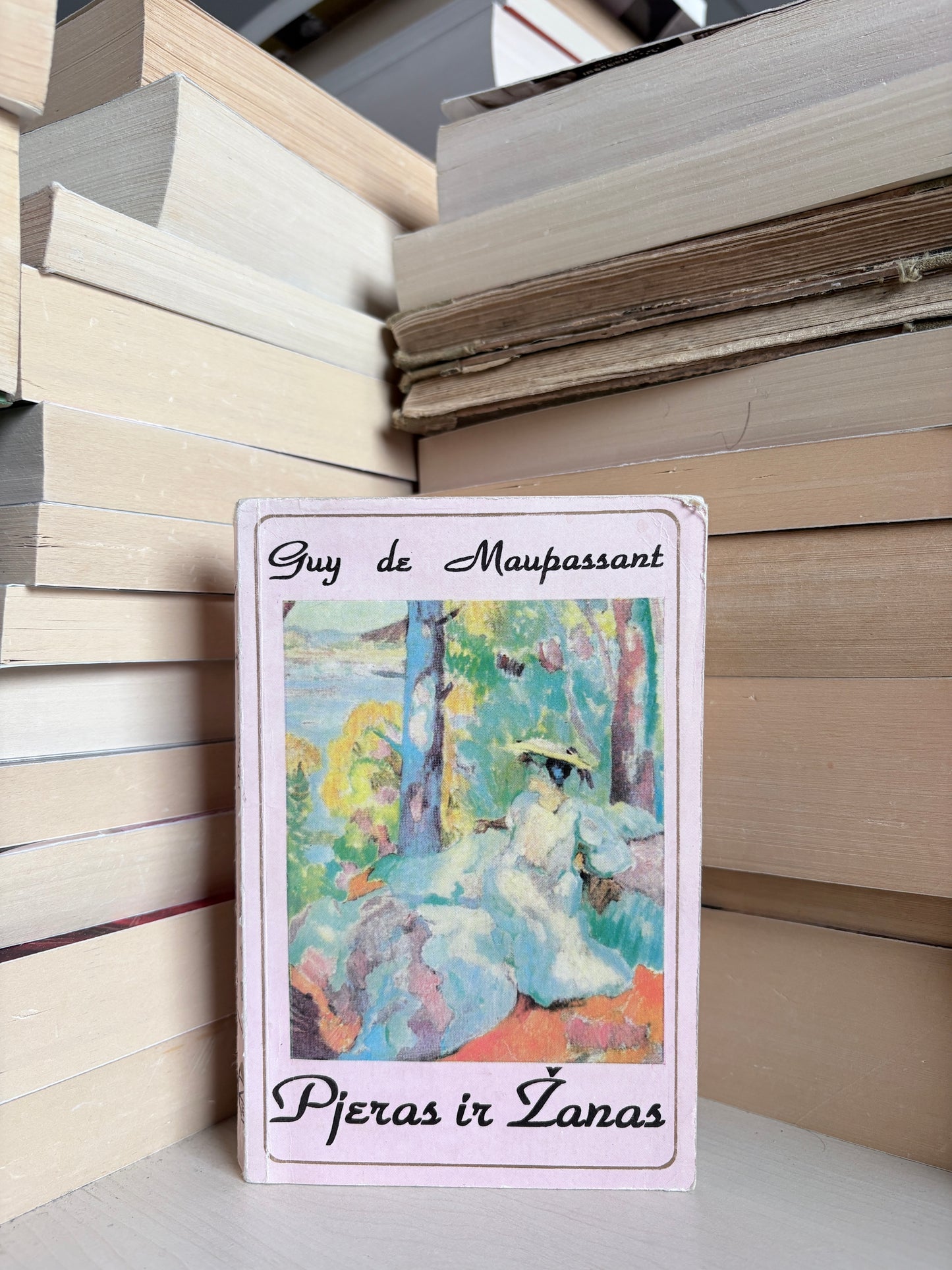 Guy de Maupassant - ,,Pjeras ir Žanas"