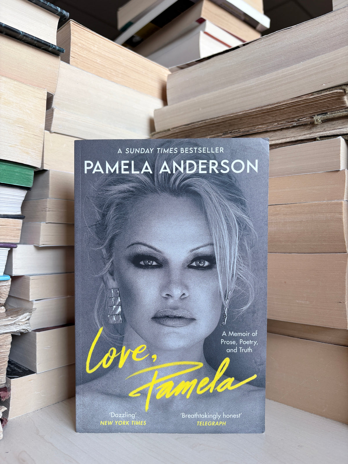 Pamela Anderson - Love, Pamela