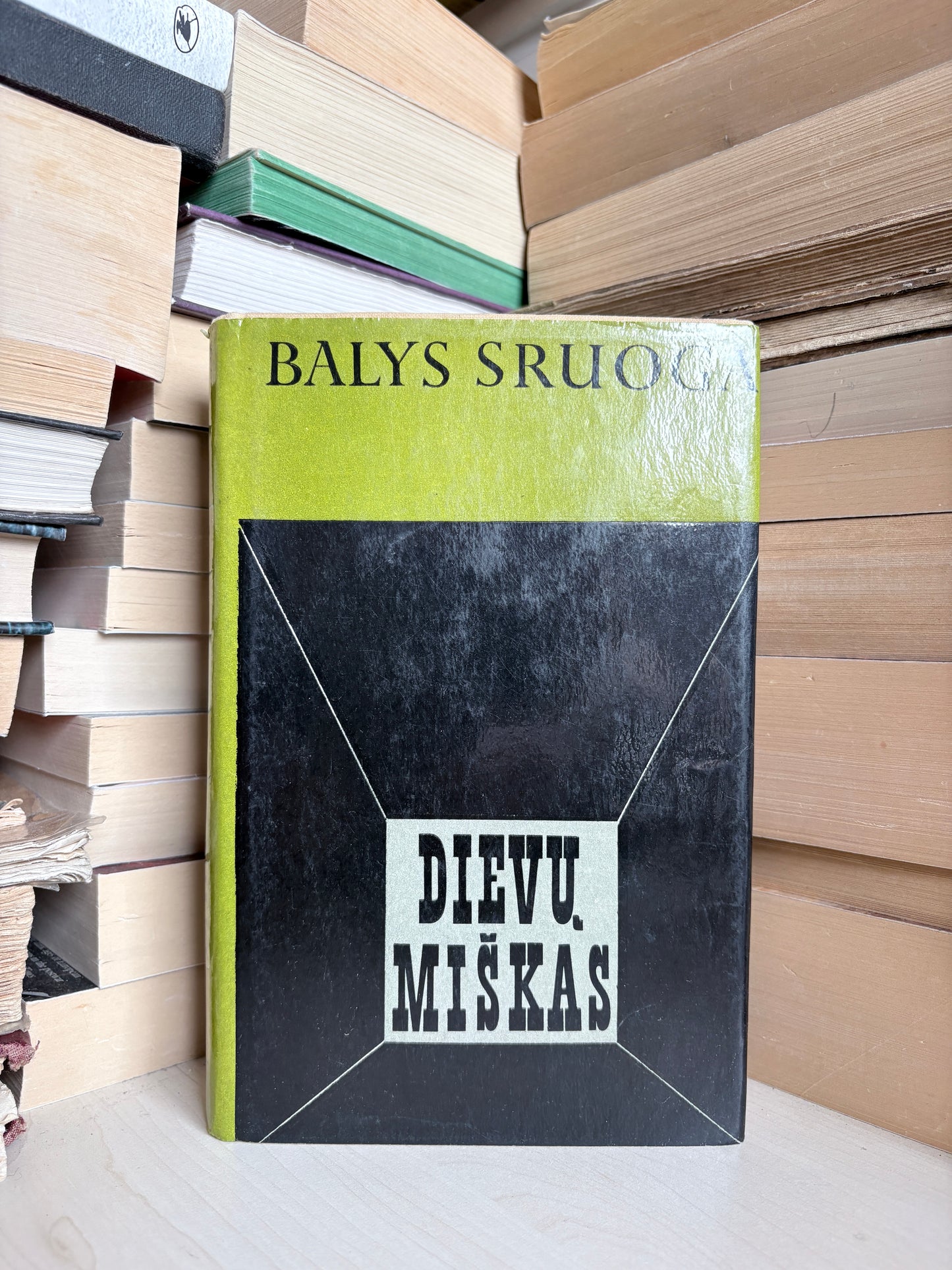 Balys Sruoga - ,,Dievų miškas"