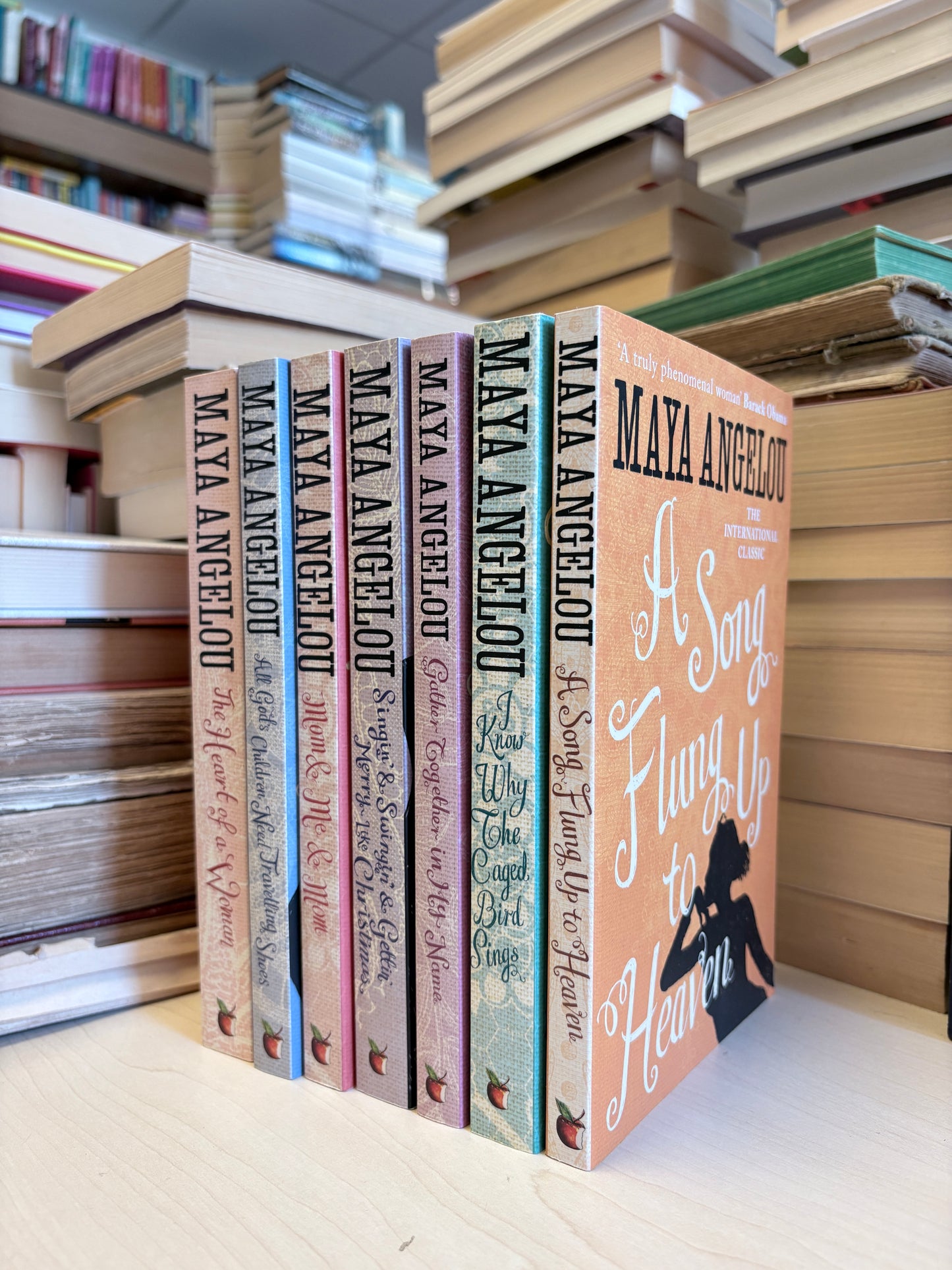Maya Angelou knygų rinkinys