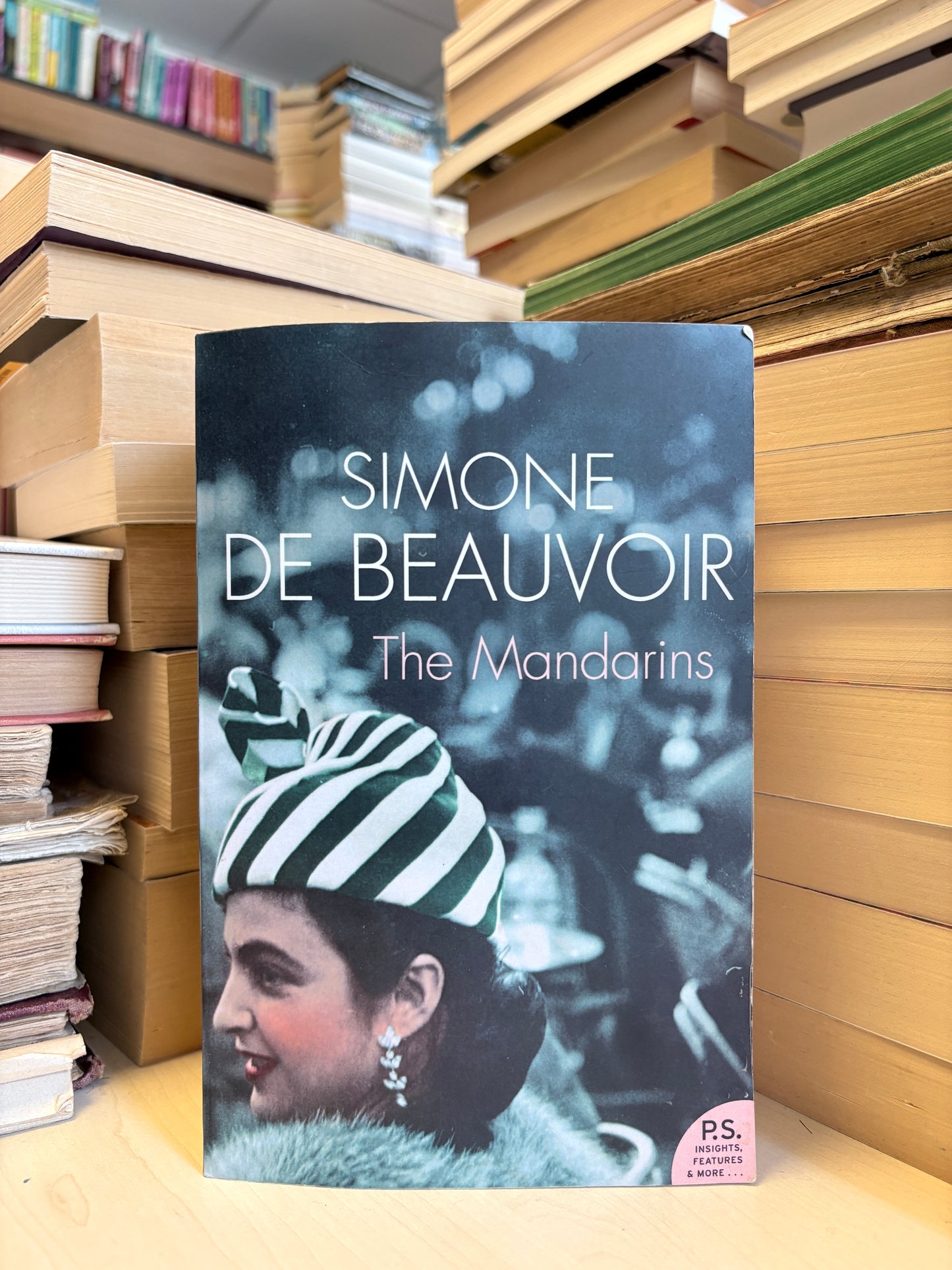 Simone de Beauvoir - The Mandarins