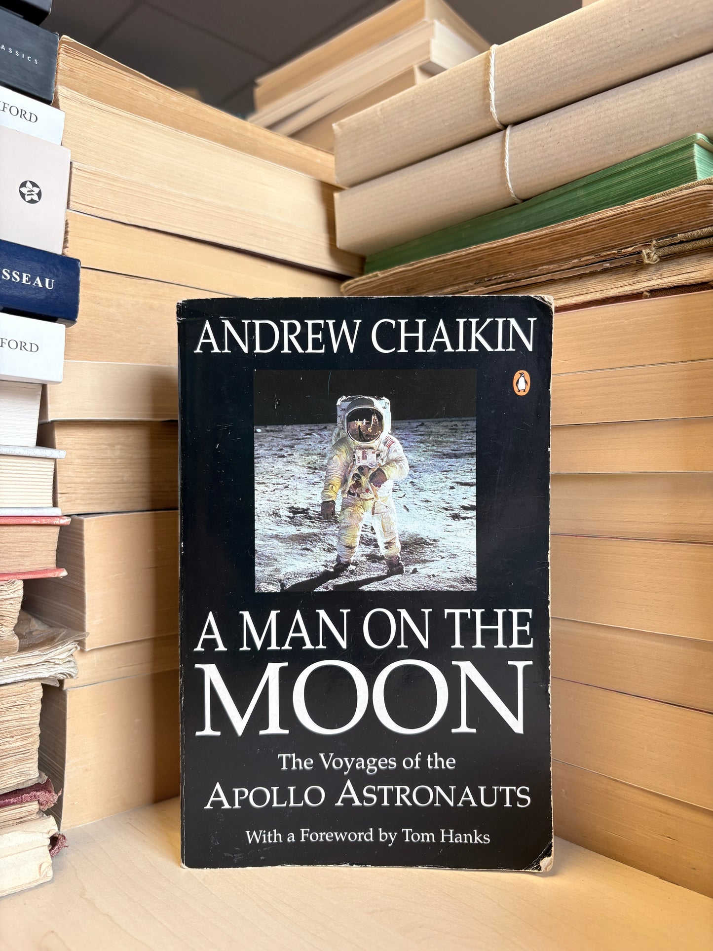 Andrew Chaikin - A Man on the Moon