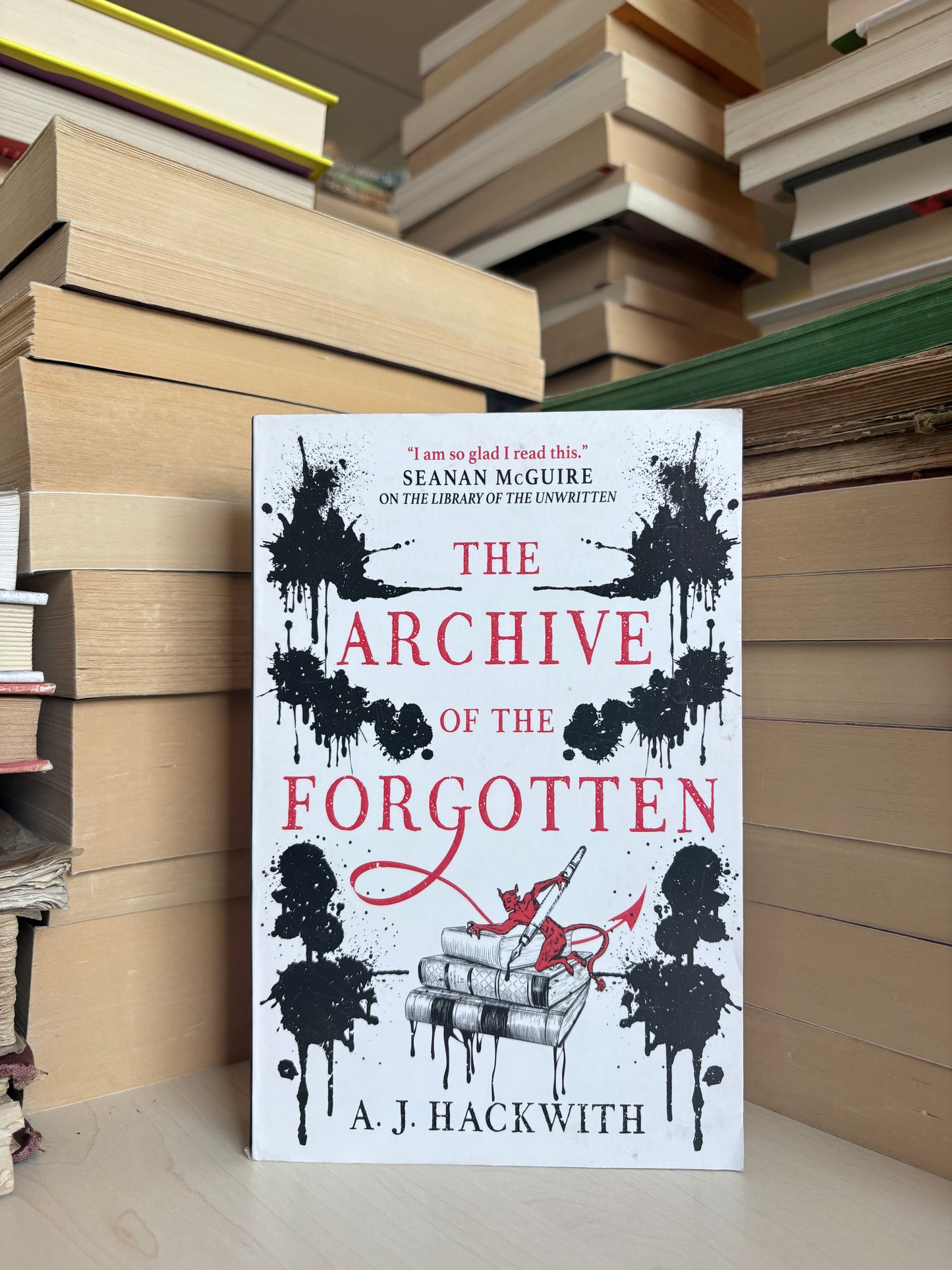 A. J. Hackwith - The Archive of the Forgotten