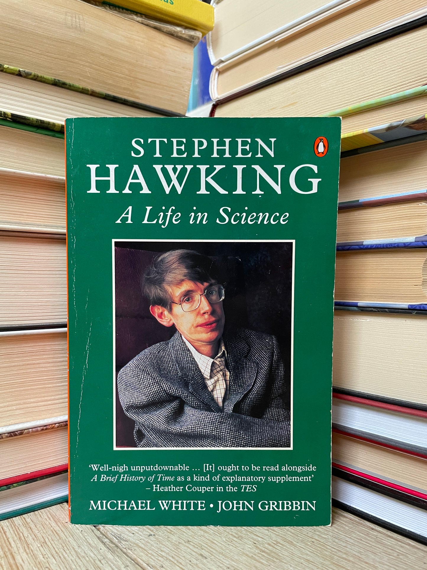 Michael White - Stephen Hawking: A Life in Science