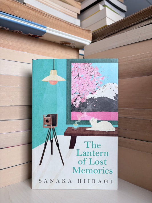 Sanaka Hiiragi - The Lantern of Lost Memories