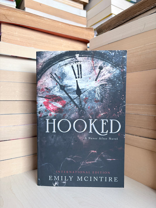Emily McIntire - Hooked