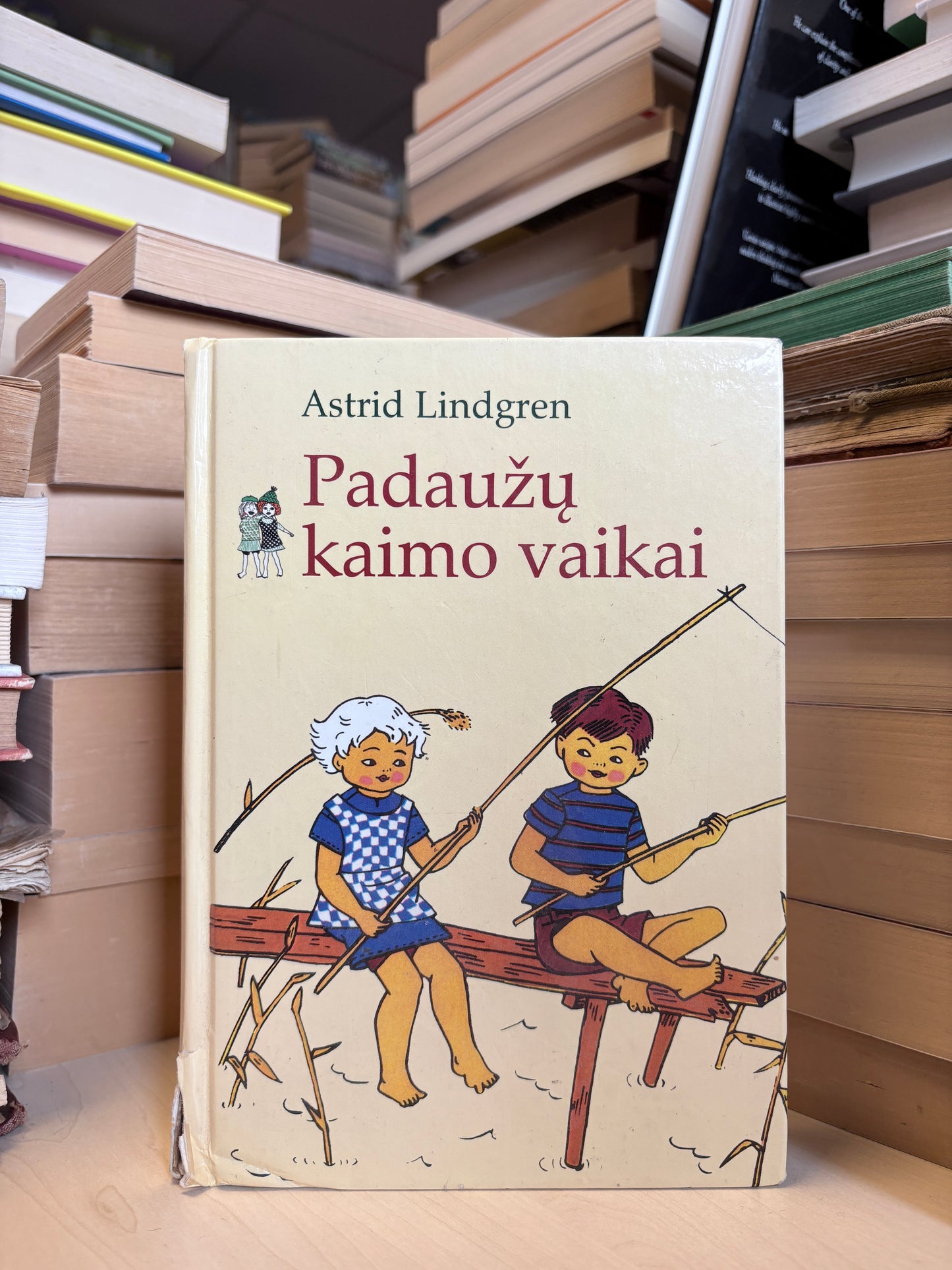 Astrid Lindgren - ,,Padaužų kaimo vaikai"