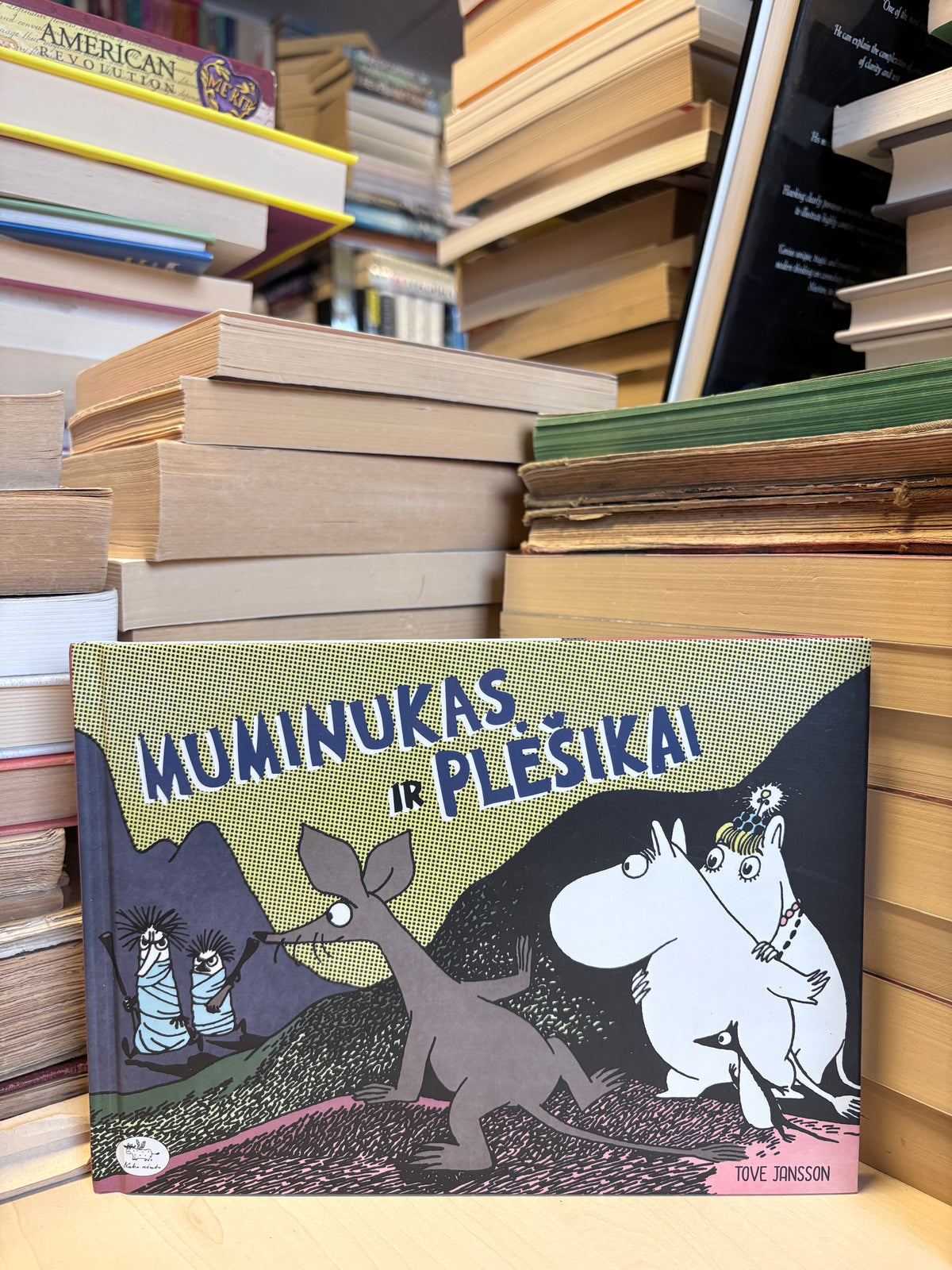 Tove Jansson - ,,Muminukas ir plėšikai"