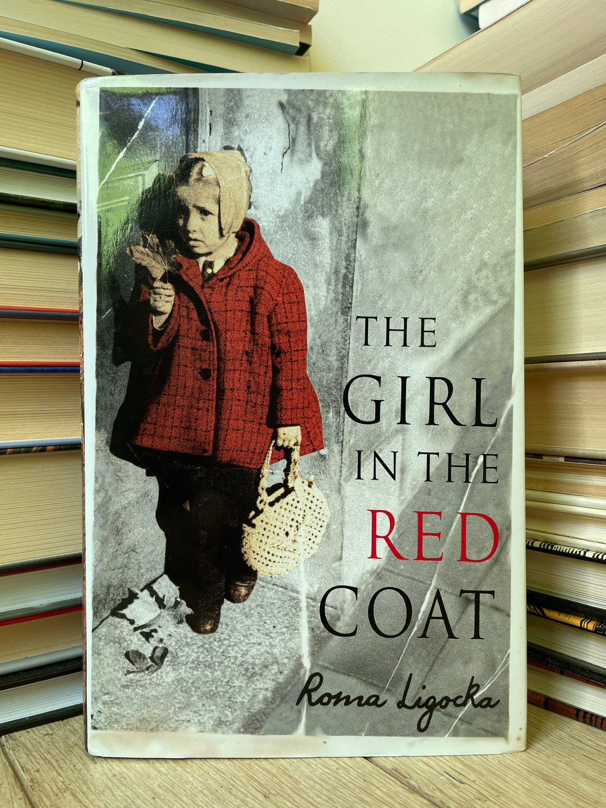 Roma Ligocka - The Girl in the Red Coat – LIBRIS