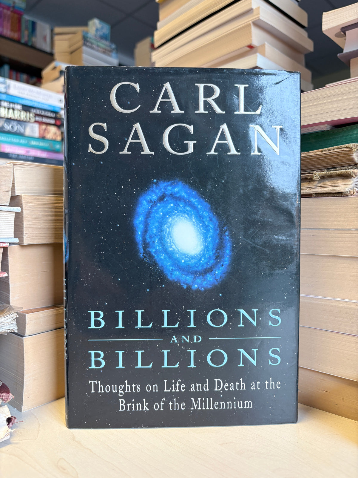 Carl Sagan - Billions and Billions: Thoughts on Life and Death at the Brink of the Millennium