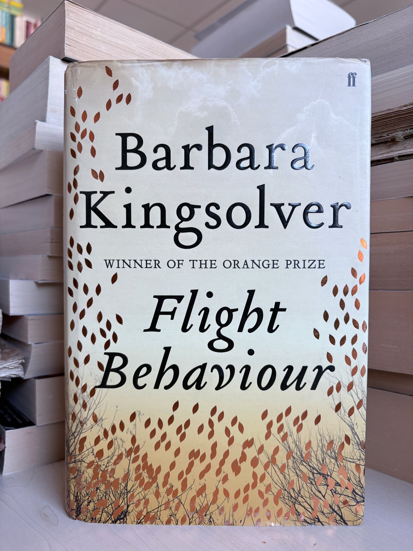 Barbara Kingsolver - Flight Behaviour