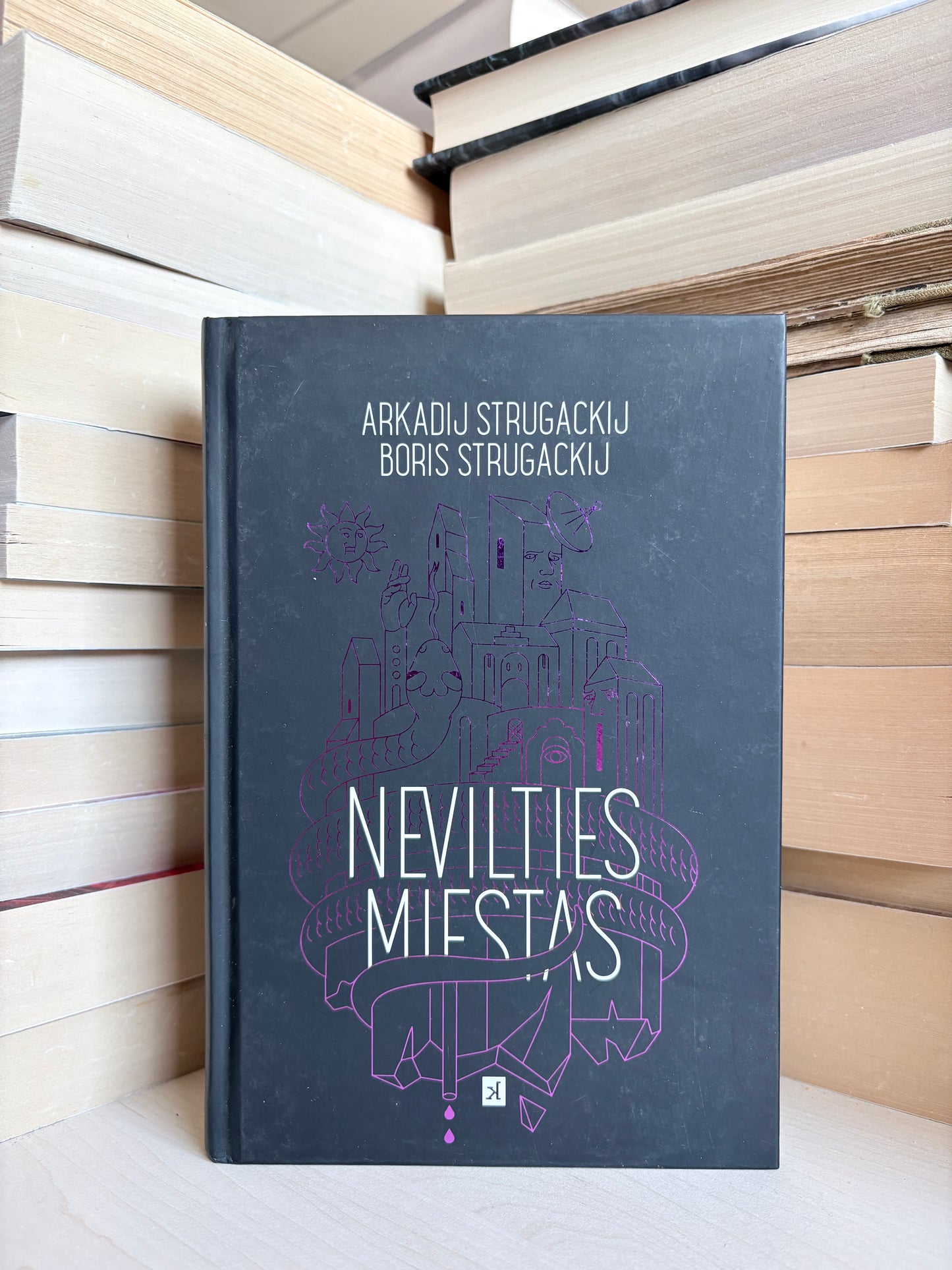 Arkadij ir Boris Strugackij - ,,Nevilties miestas"