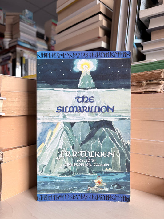 J. R. R. Tolkien - The Silmarillion