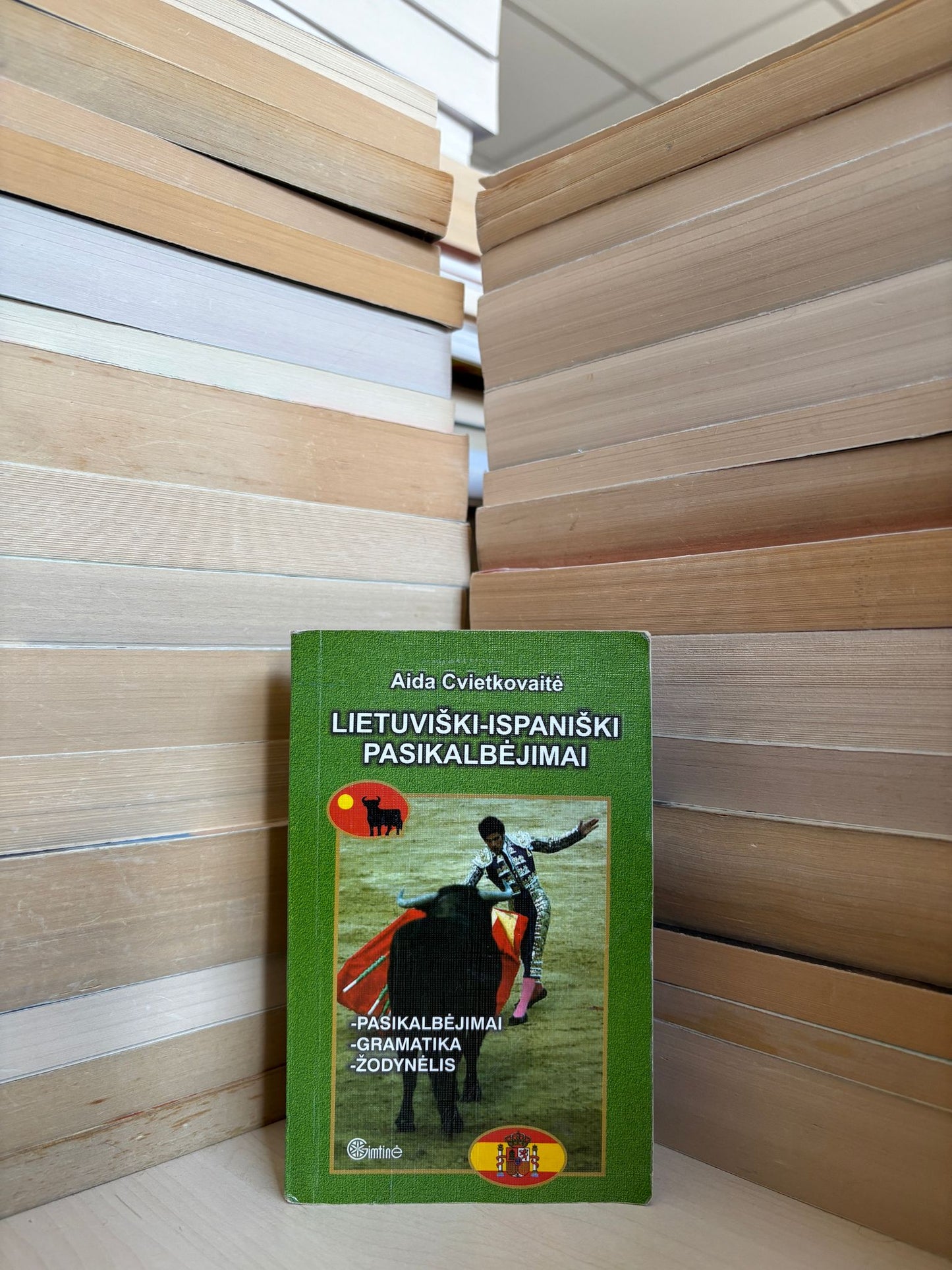 Aida Cvietkovaitė - ,,Lietuviški - ispaniški pasikalbėjimai"