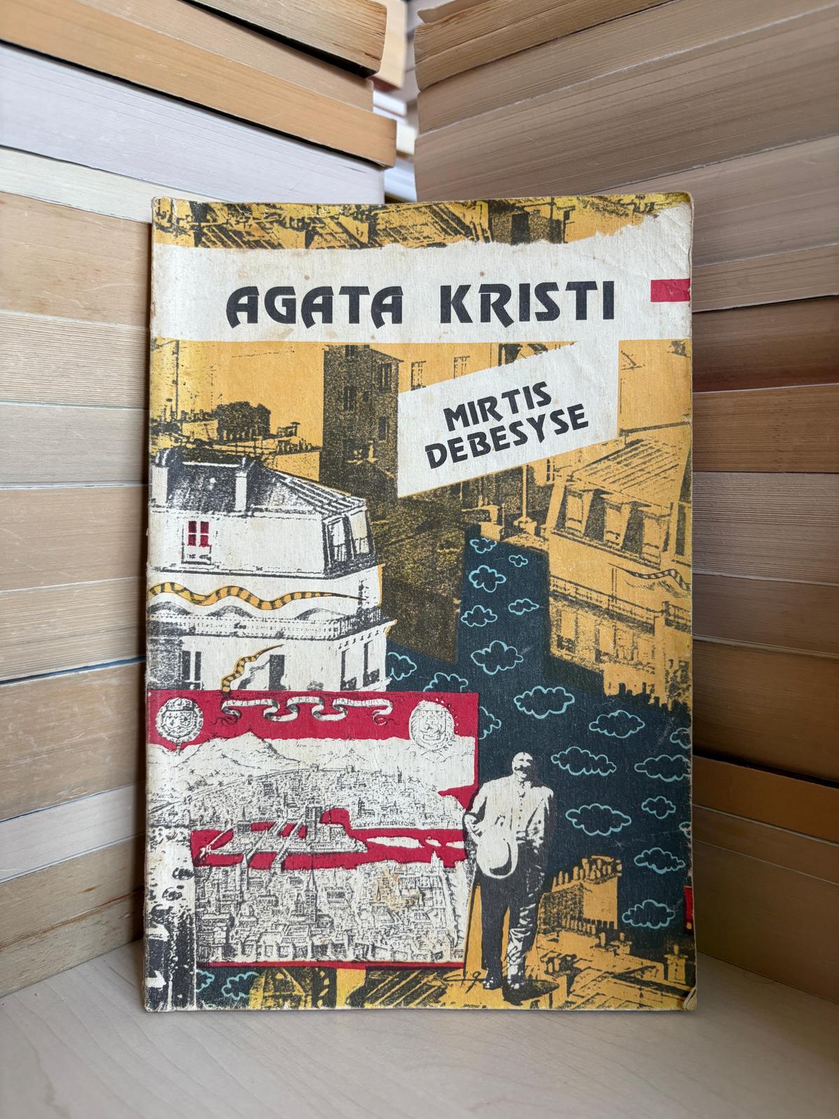 Agatha Christie - ,,Mirtis debesyse"