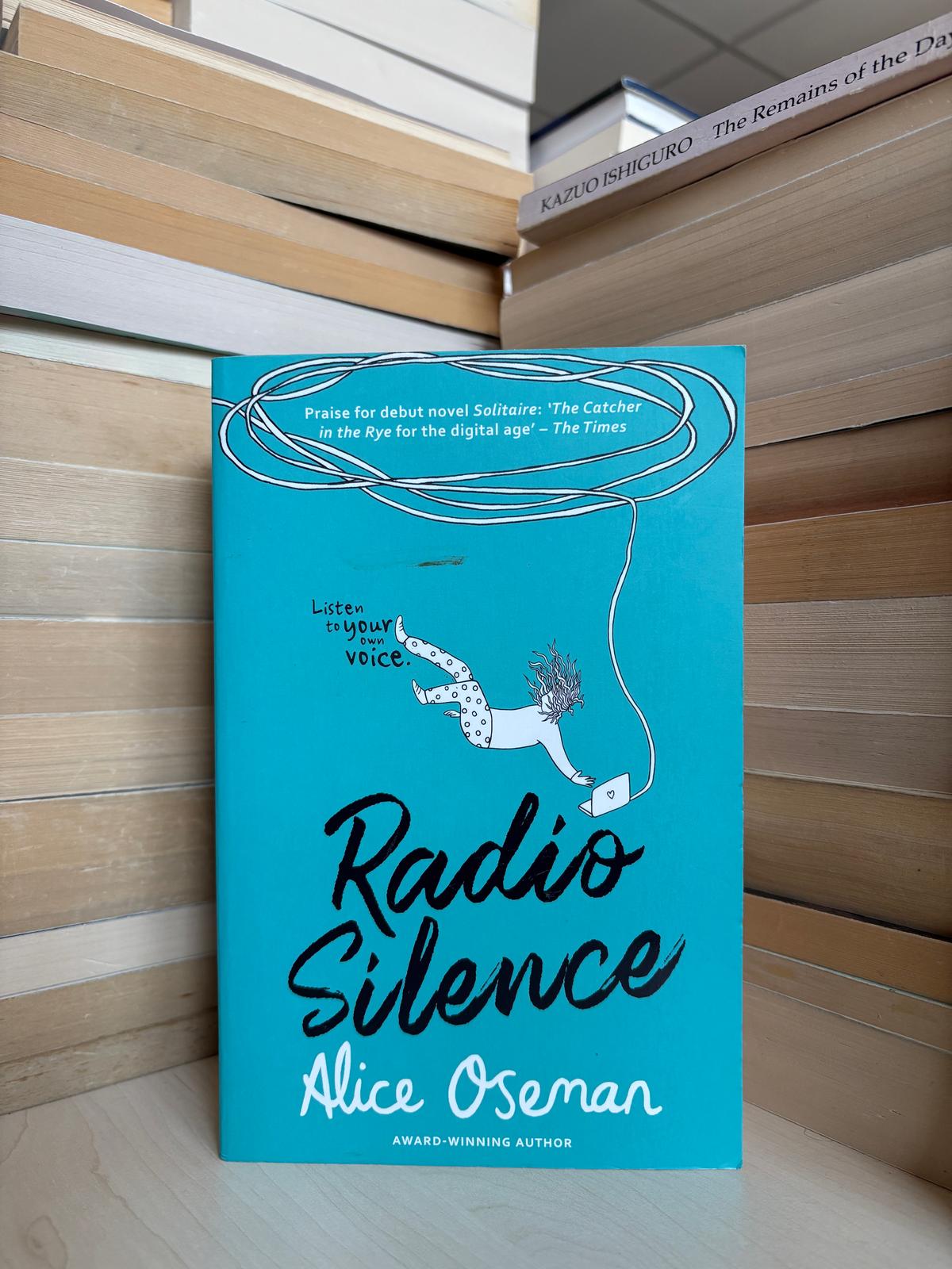 Alice Oseman - Radio Silence