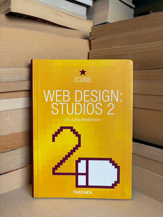 Julius Wiedemann - Web Design: Studios 2
