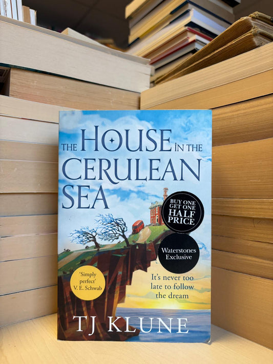 TJ Klune - The House in the Cerulean Sea